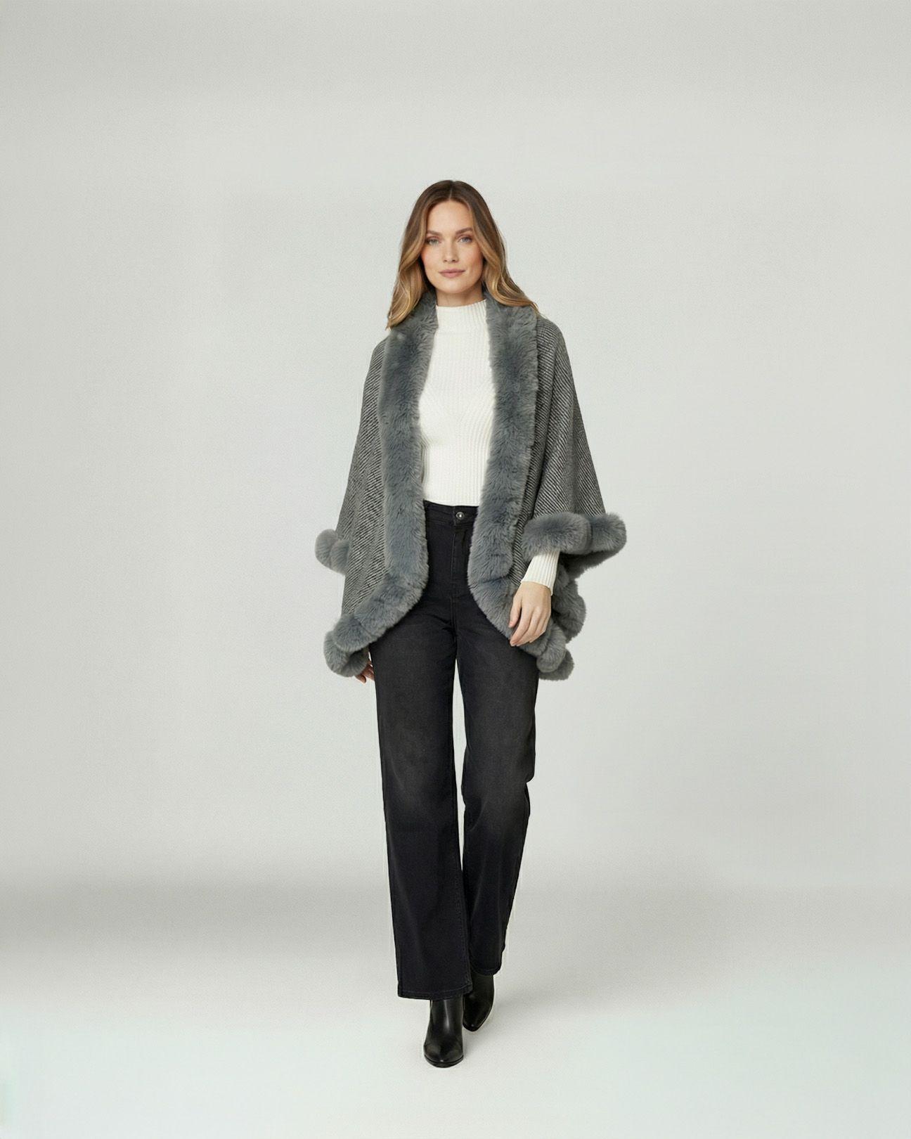 Poncho Mujer Teresa Overside Cuello Tipo Kimono  Manga Tipo Poncho Gris Lineatre-3