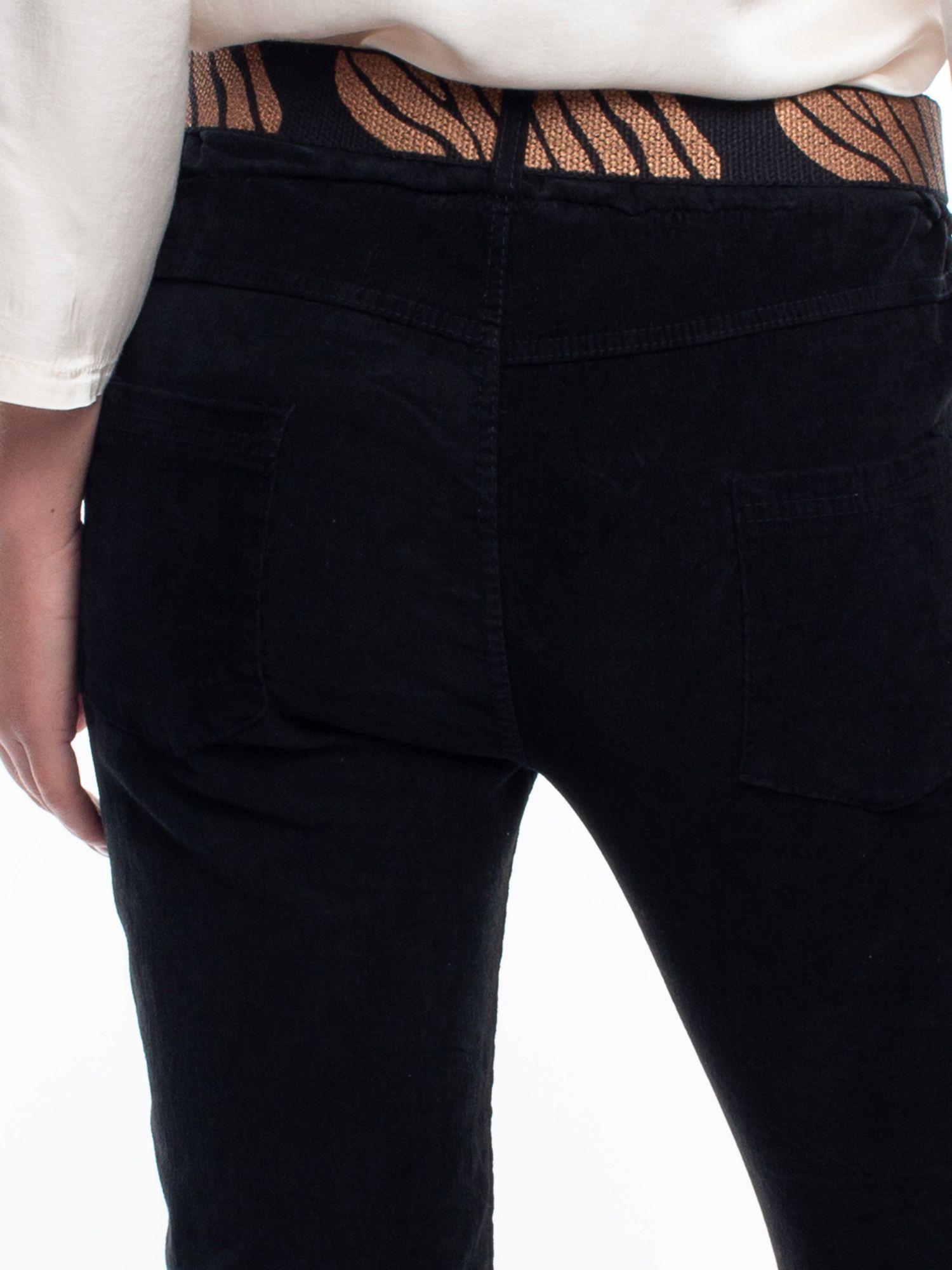 Pantalon Azabache Lineatre-2