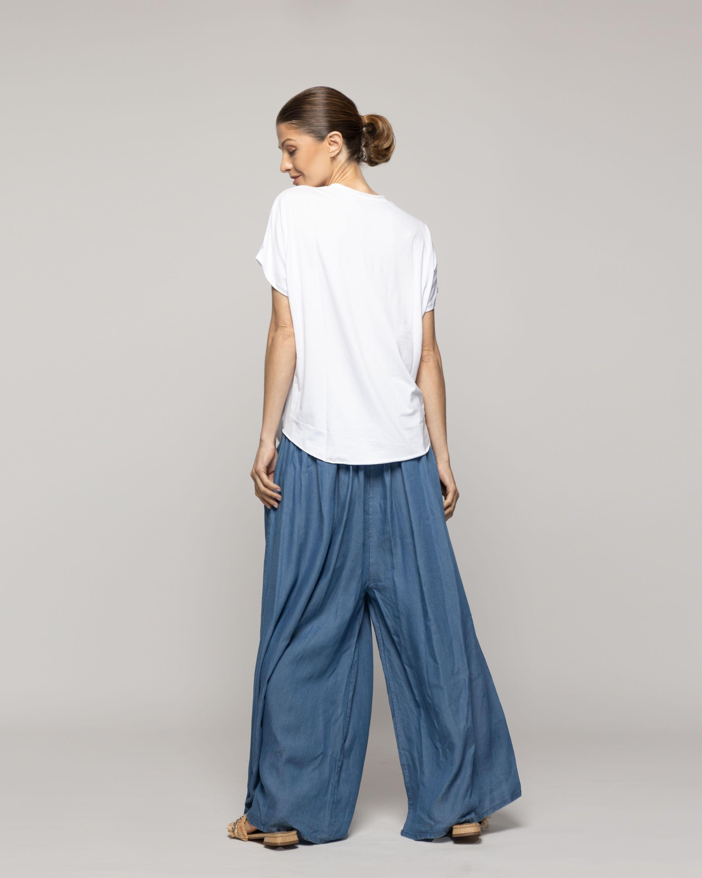 Polera Mujer Orieta Básica Manga Corta Con Amarra Lateral Blanca Lineatre-2