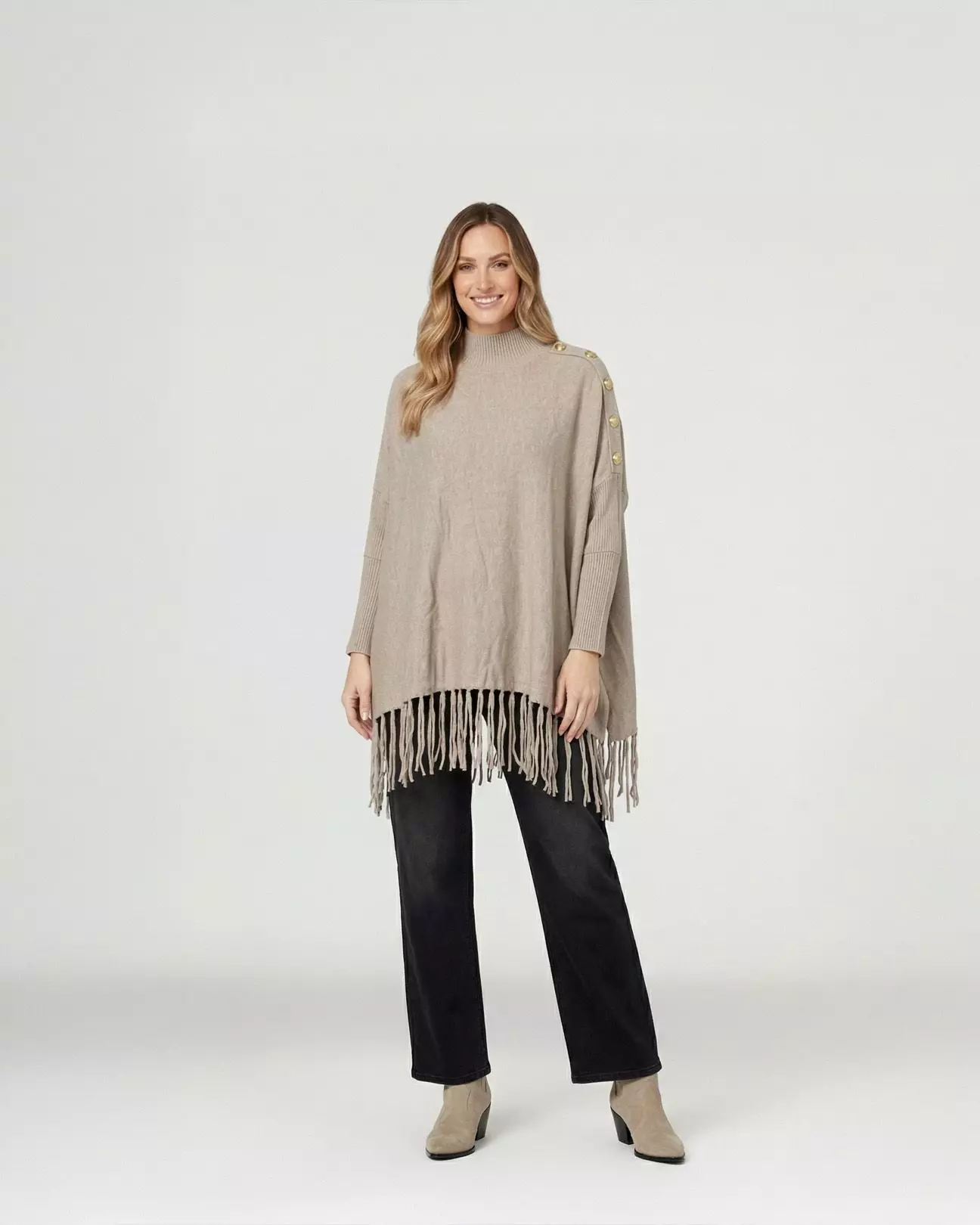 Sweater Mujer Rosario Regular Cuello Redondo Manga Ajustada Fango Lineatre-3