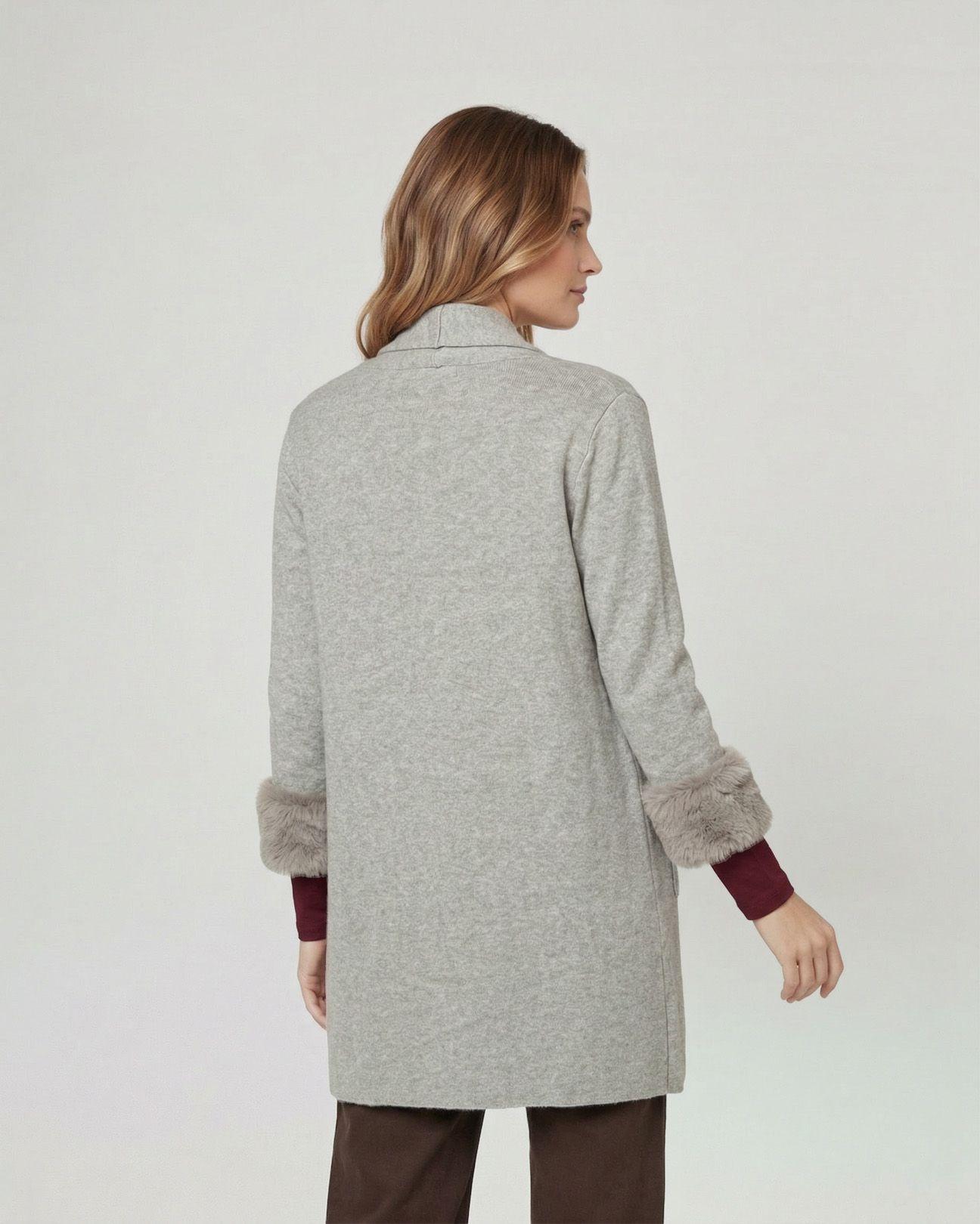 Cardigan Mujer Renata Relaxed Cuello Con Solapa Manga Acampanada Fango Lineatre-1