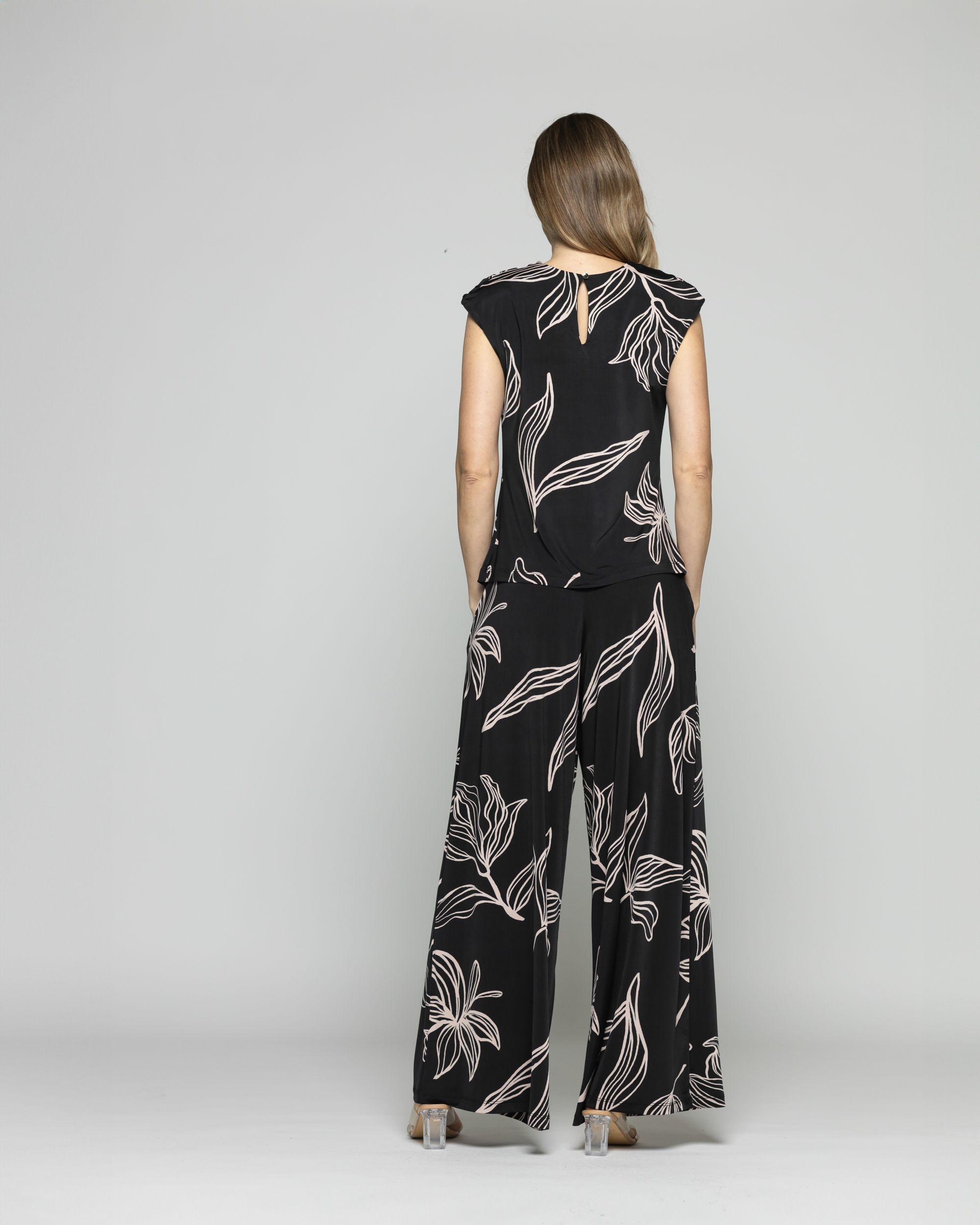 Polera Mujer Manzanilla Sin Mangas Drapeado Hombro Estampado Flores Lineal Negro Ludovica-8