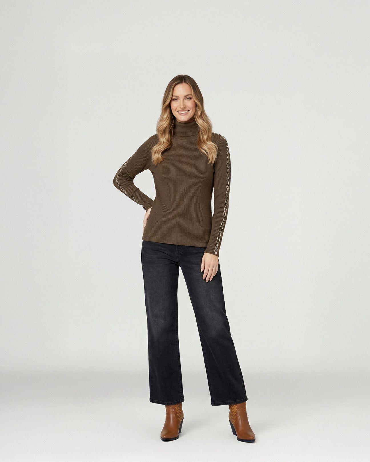 Sweater Mujer Teresa Relaxed Cuello Alto Redondo Manga Caída Chocolate Lineatre-3