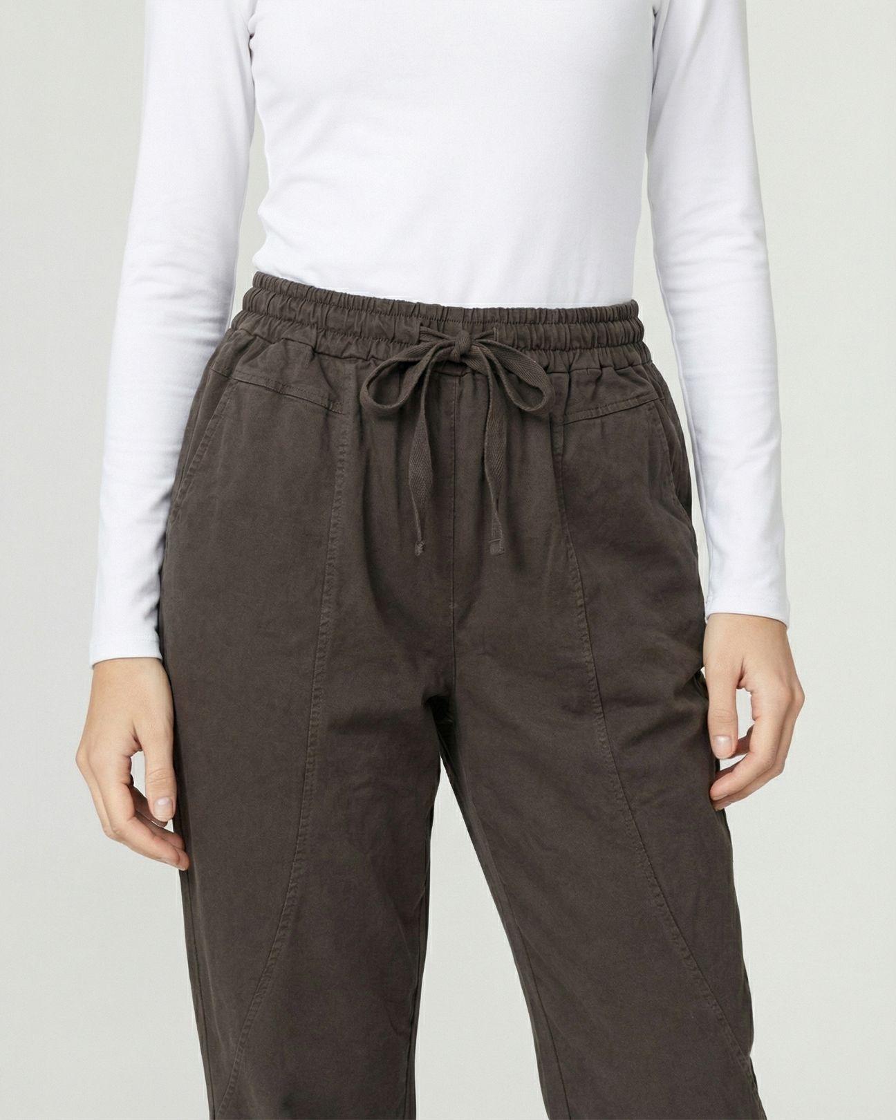 Pantalon Mujer Carmen Regular Chocolate Lineatre-2