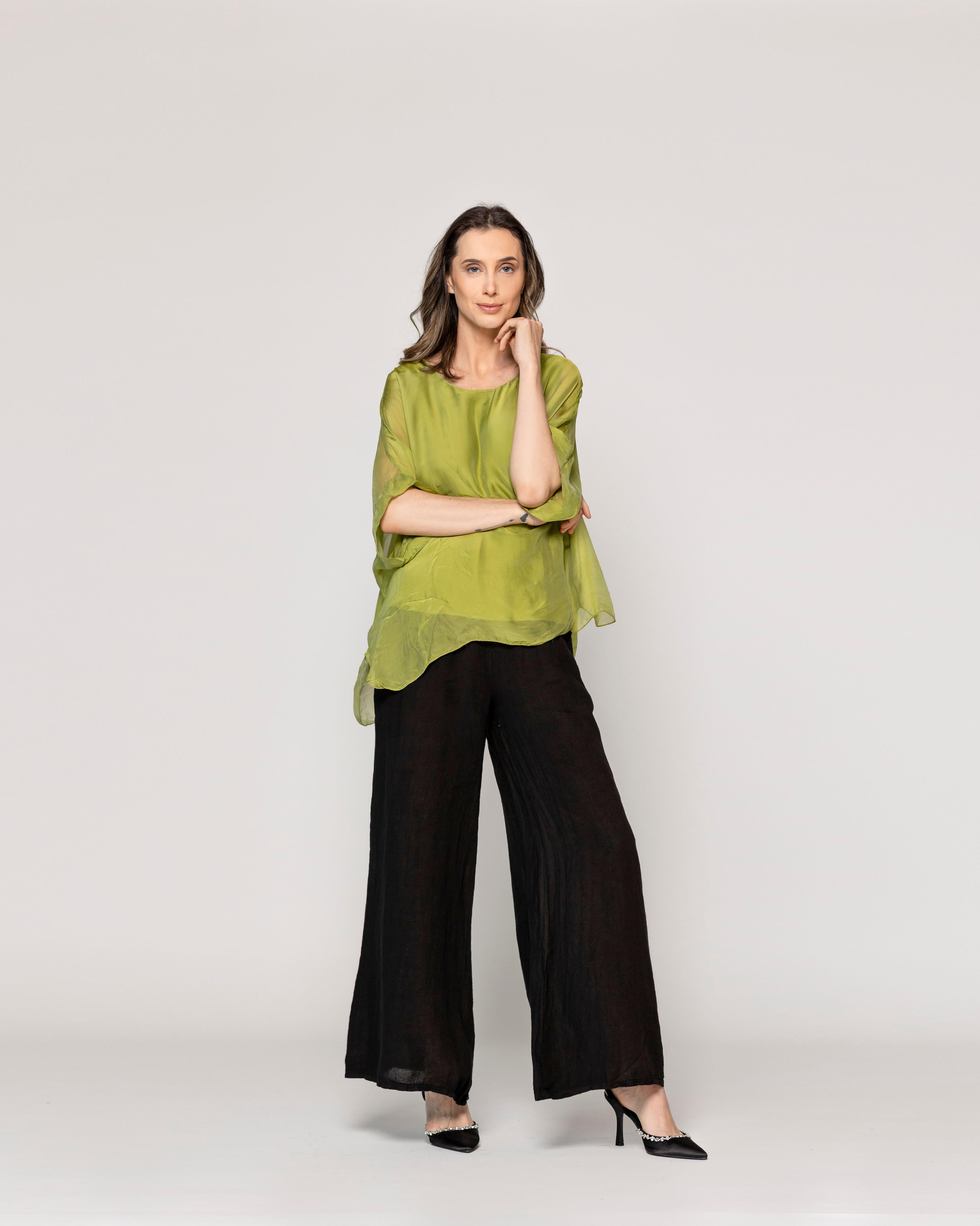 Blusa Mujer Boruta Mangas Murciélago Verde Oliva Lineatre-4