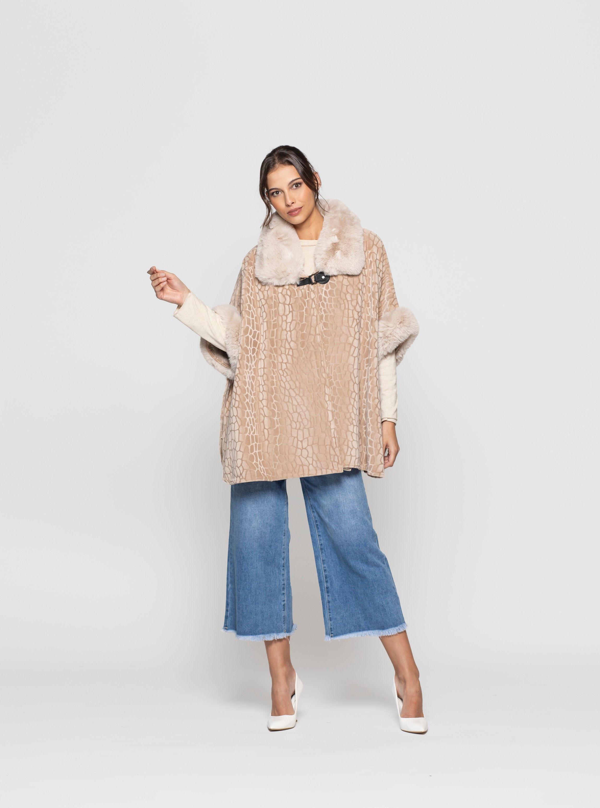 Poncho Mujer Yara Café Lineatre-2