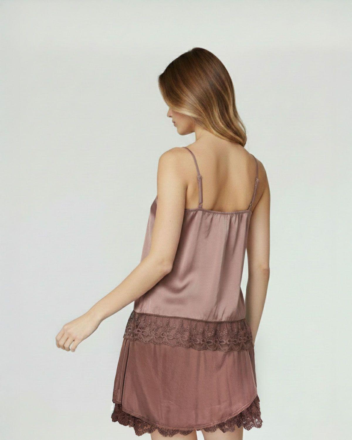 Top Mujer Giorgia Relaxed fit Escote en V Tirantes Moka Lineatre-2
