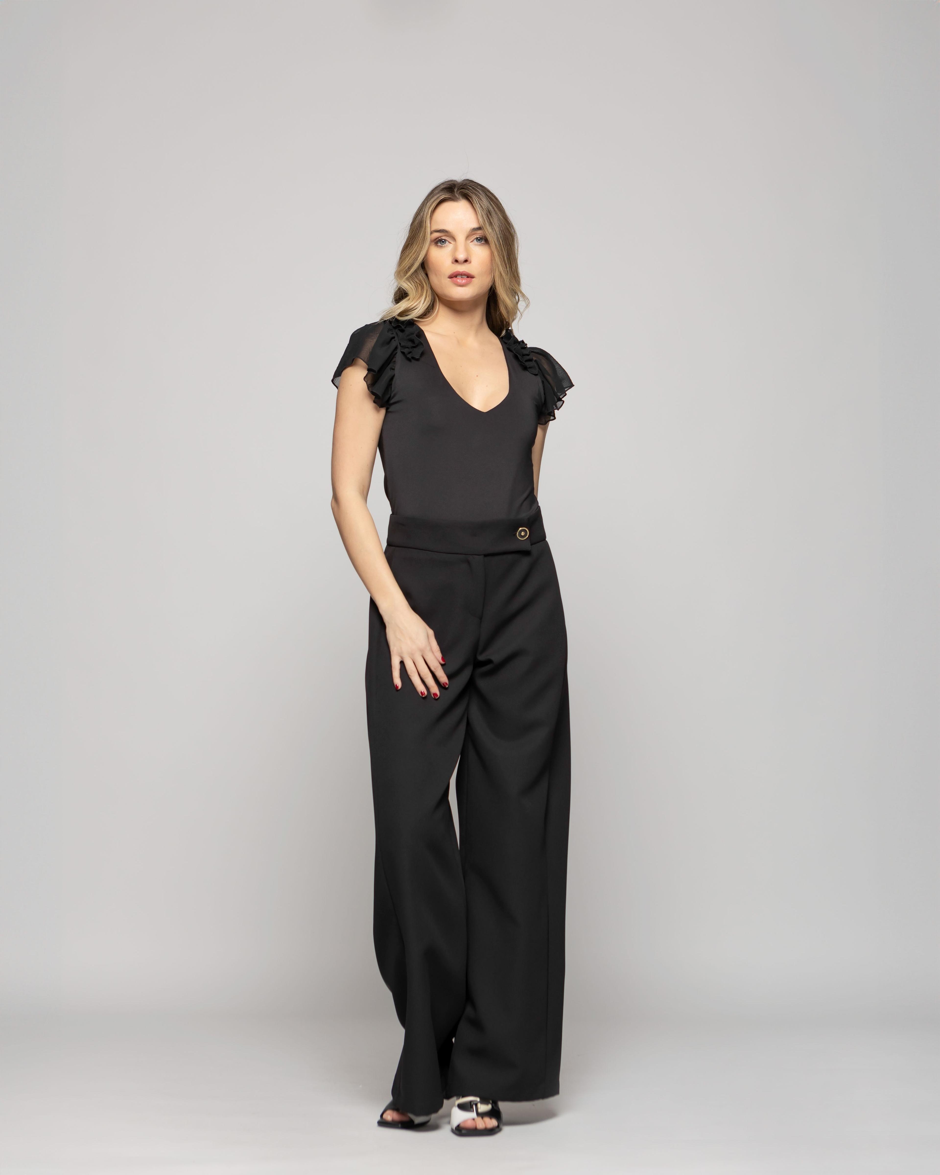 Body Mujer Astromelia Escote V Manga Corta Con Vuelos Negro Ludvica-9