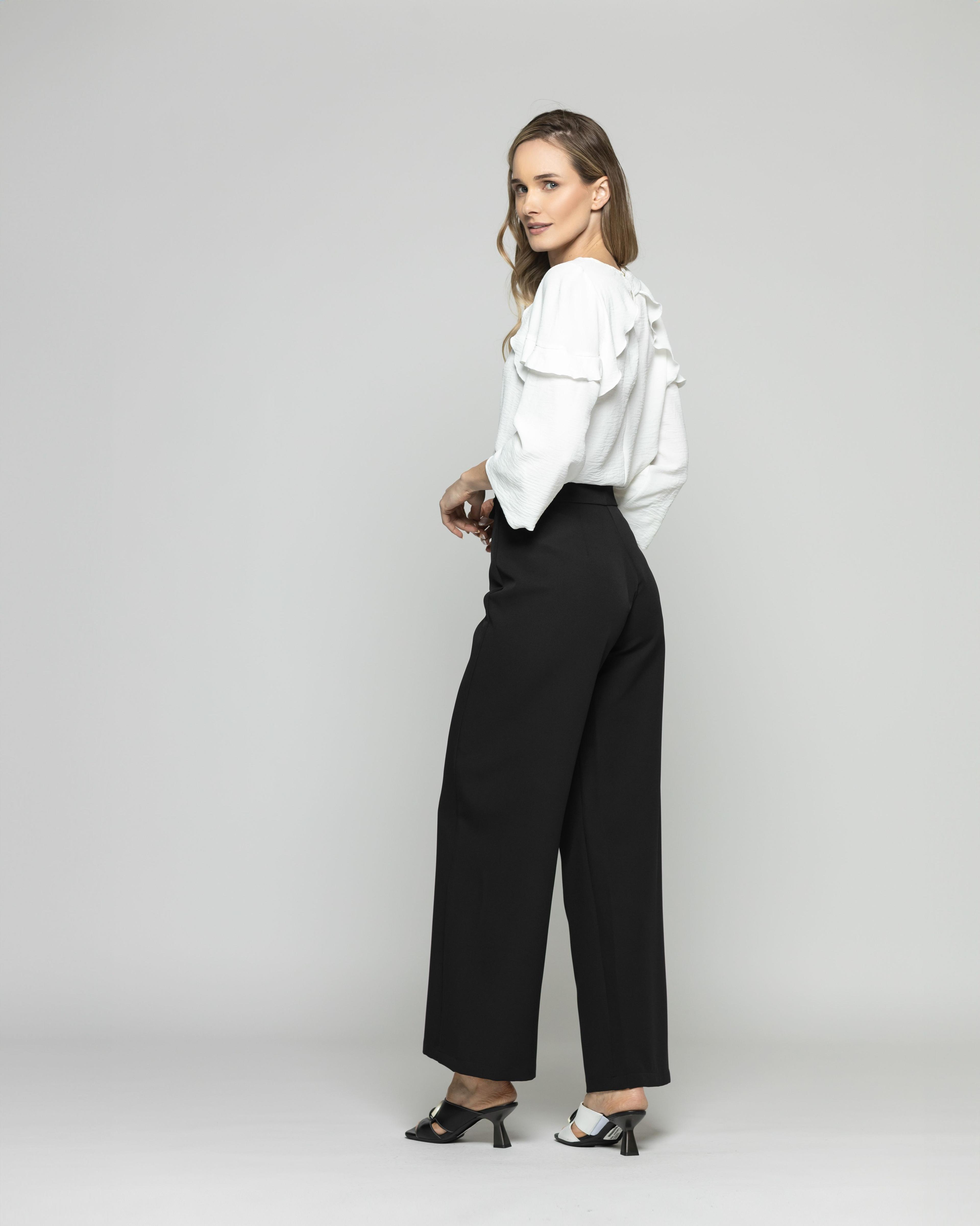 Blusa Mujer Eucomis Escote V Volantes Mangas 3/4 Blanca Crudo Ludovica-5
