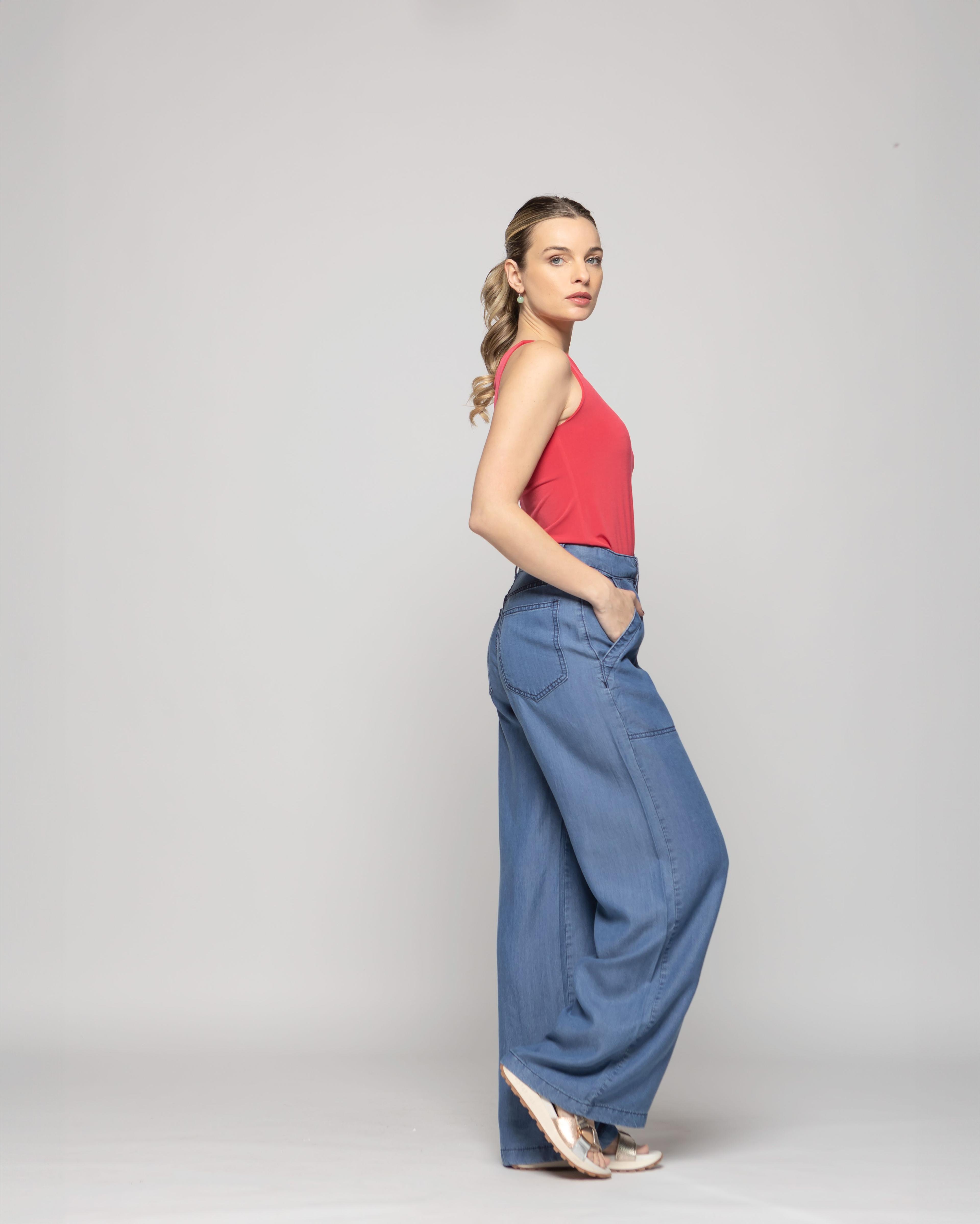 Polera Mujer Pensamiento Cuello Redondo Sin Mangas Ajustada Rojo Frutilla Ludovica-7