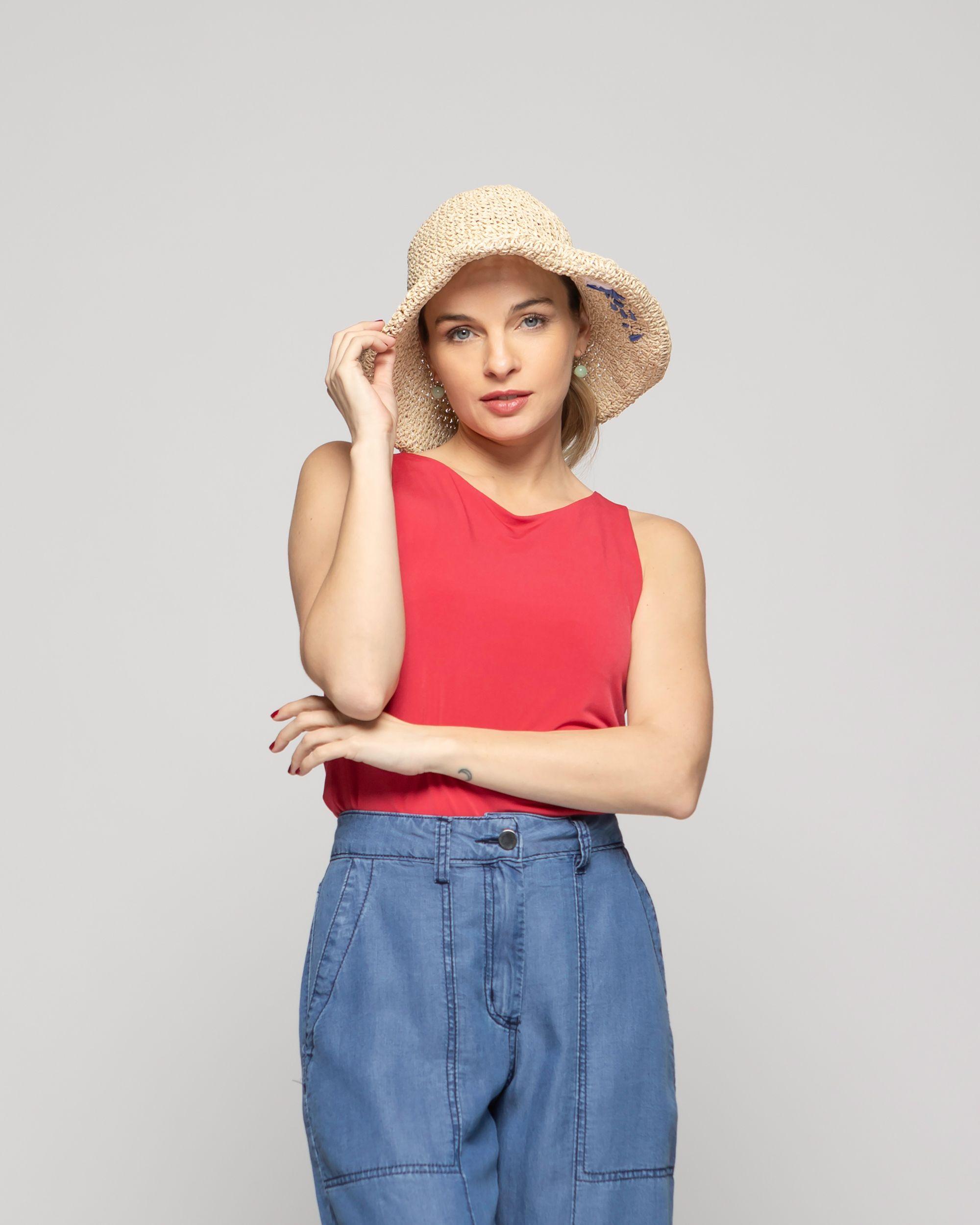 Polera Mujer Pensamiento Cuello Redondo Sin Mangas Ajustada Rojo Frutilla Ludovica-3