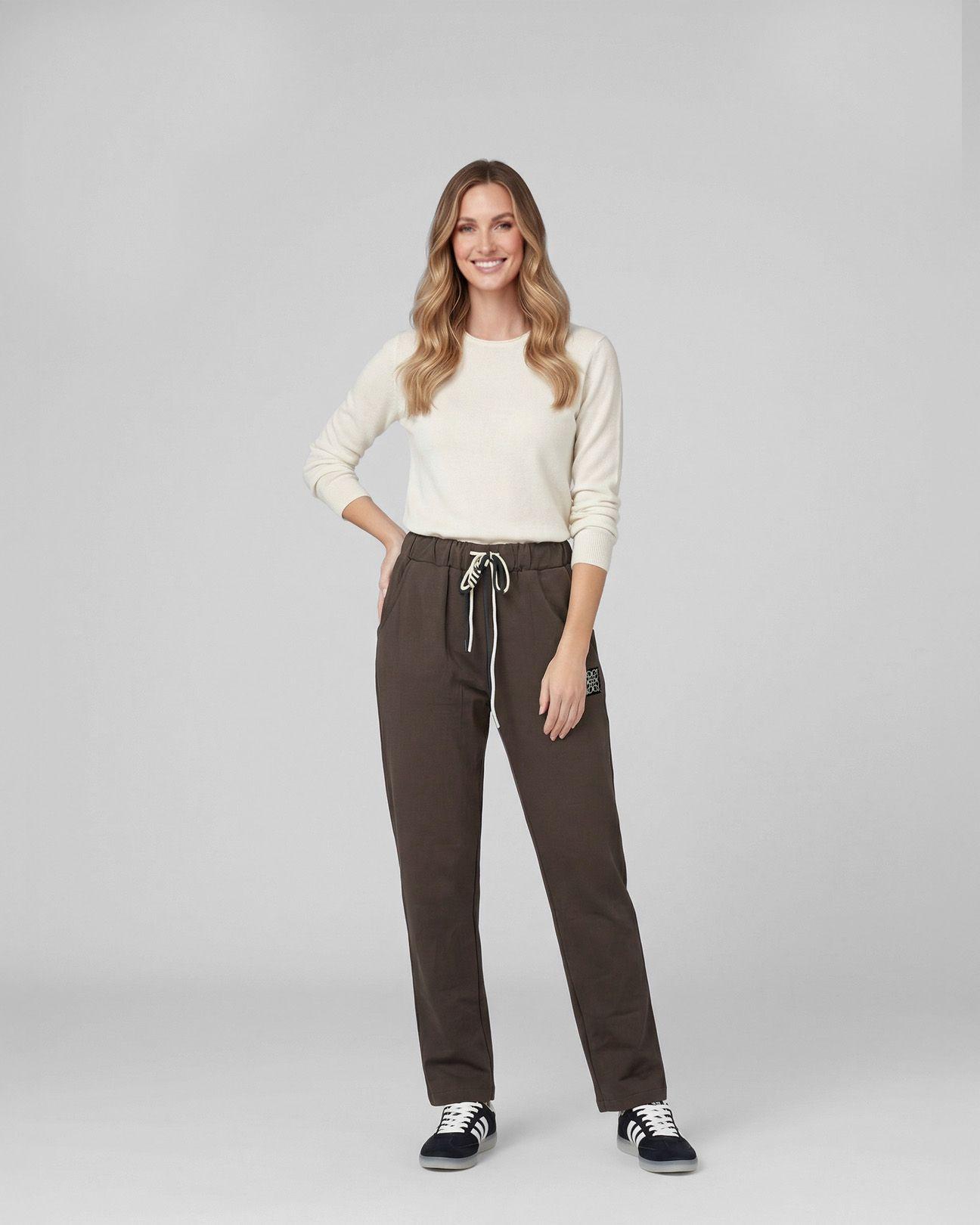 Pantalon Mujer Anna Regular Chocolate Lineatre-3