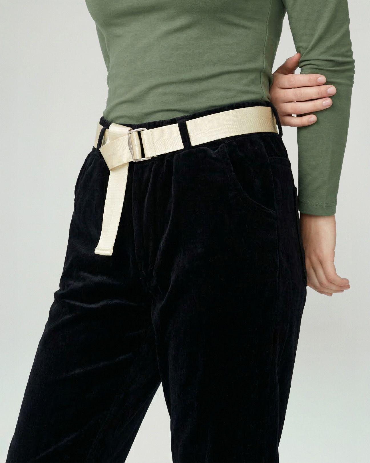 Pantalon Mujer Isabella Regular Negro Lineatre-2