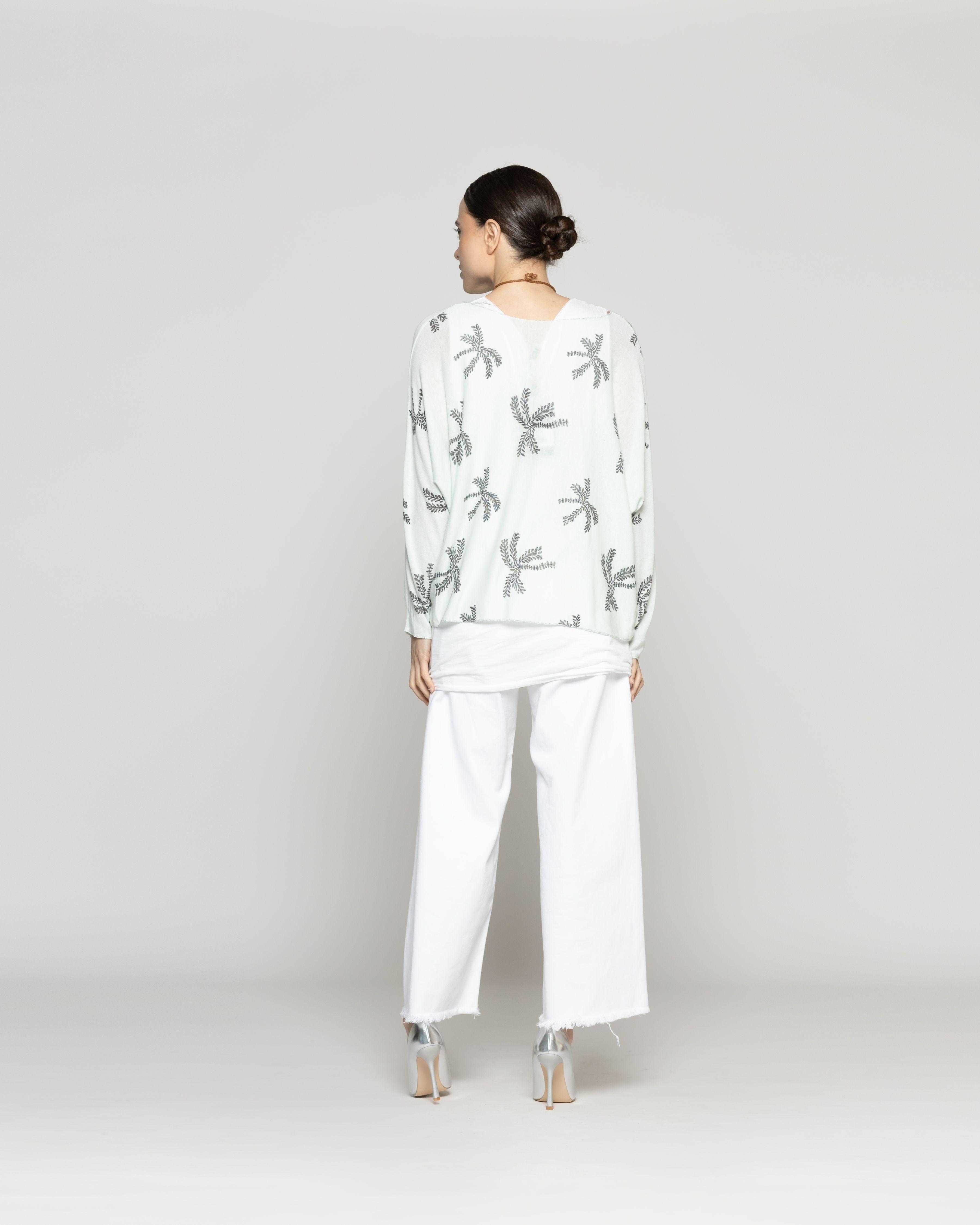 Polera Mujer Oriana Estampado Hojas Verde Agua Lineatre-3