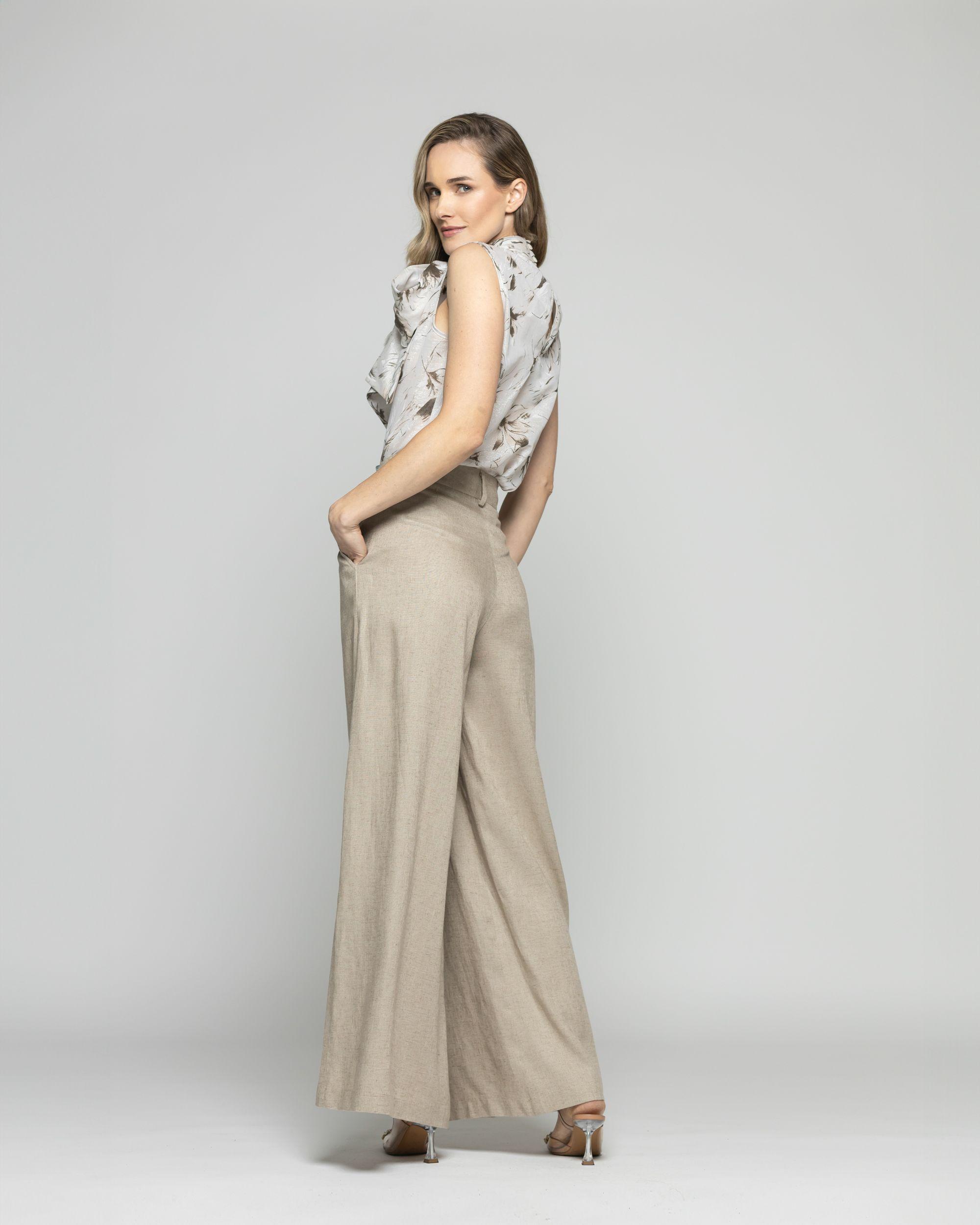 Blusa Mujer Gazania Sin Mangas Lazo Pañuelo Estampado Beige Ludovica-3