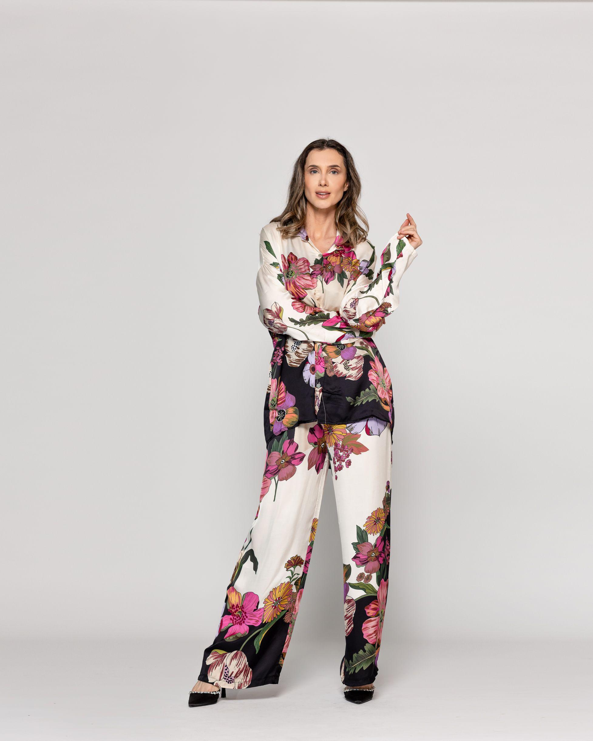 Blusa Mujer Brenna Tipo Satín Estampado Negro Lineatre-4