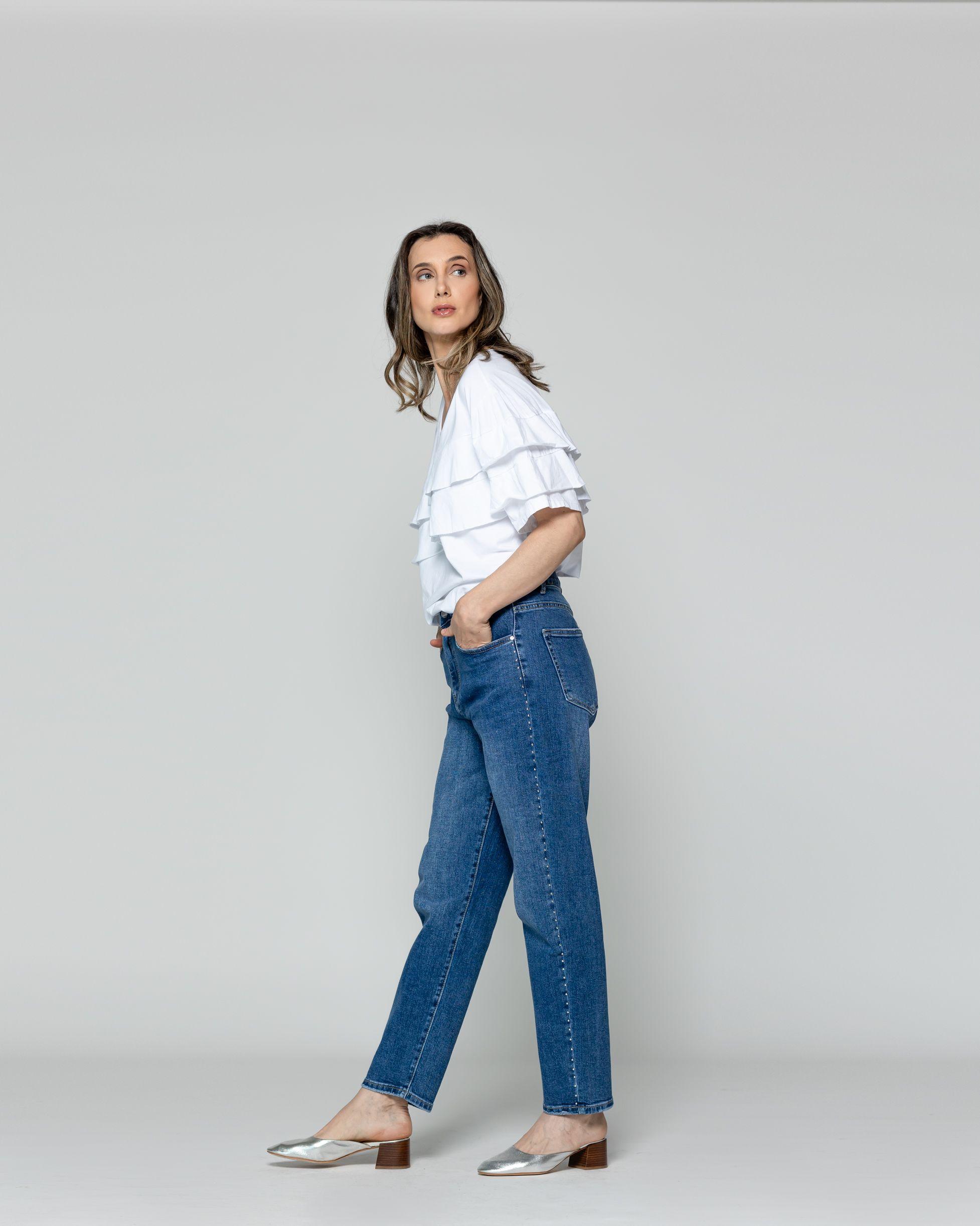Jeans Mujer Jolanda Calce Regular Con Tachas Azul Lineatre-4