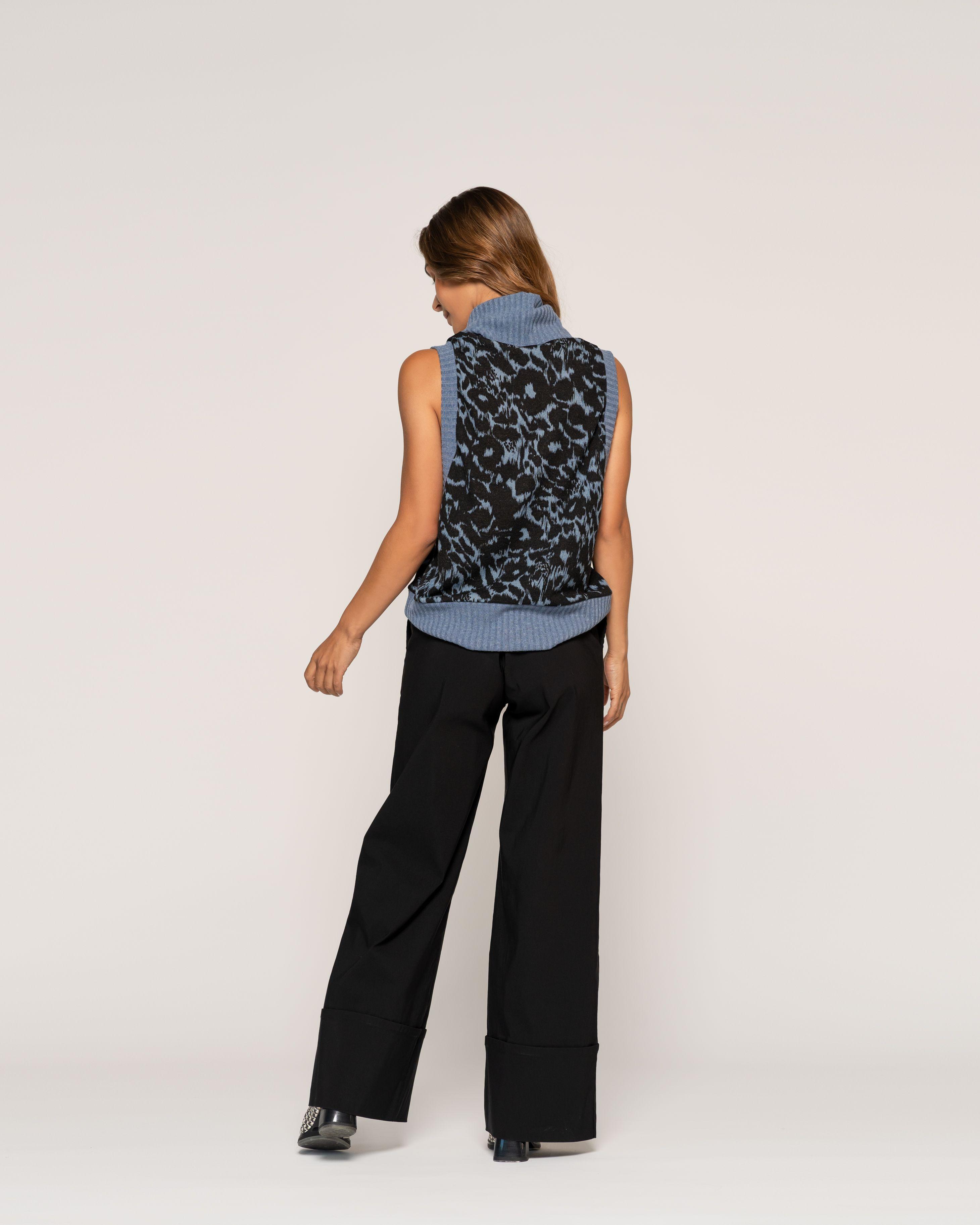 Sweater Lucía Índigo y Negro Relaxed Fit Sin Mangas Ludovica-2