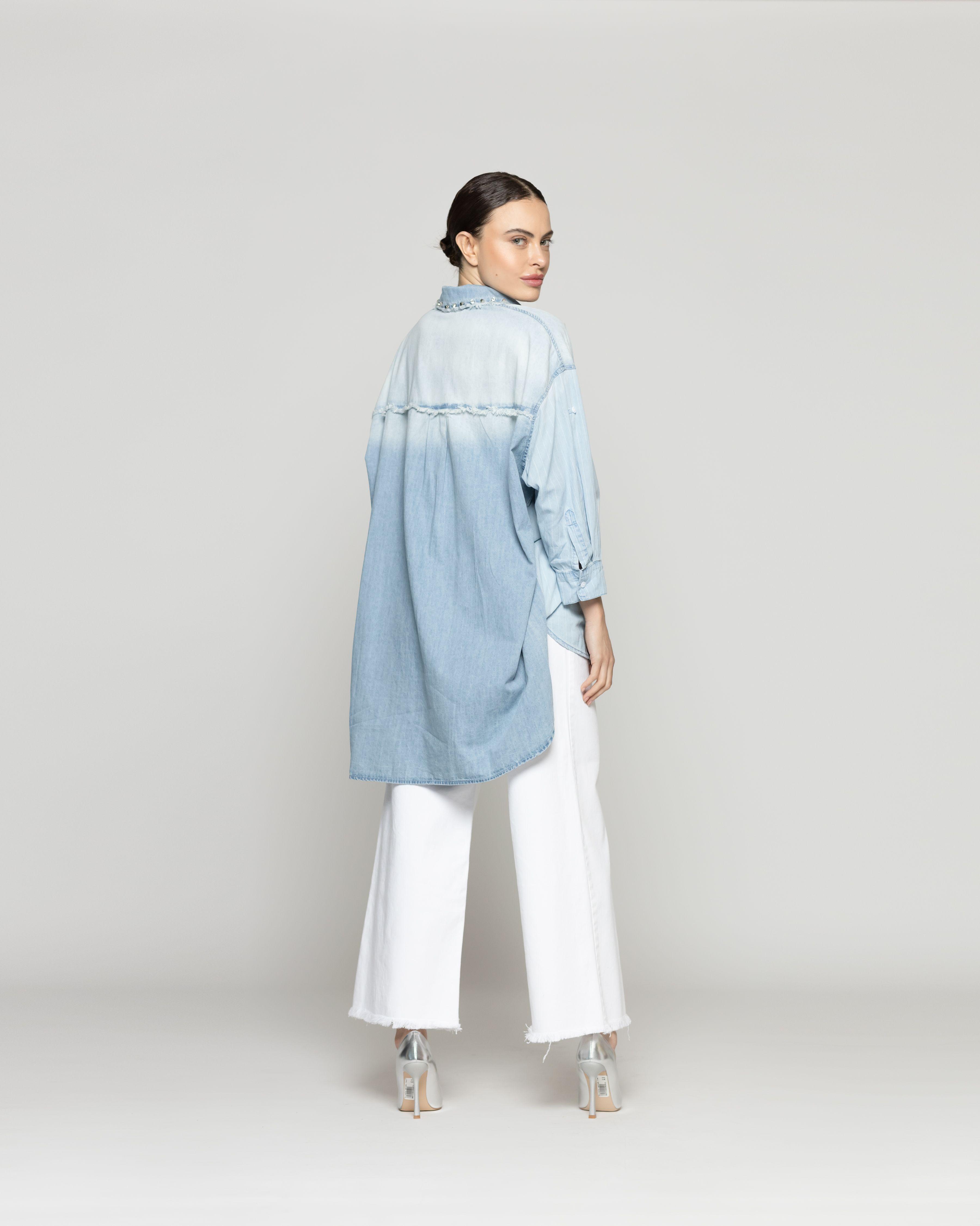 Camisa Mujer Lara Jeans Con Tachas Celeste Lineatre-2
