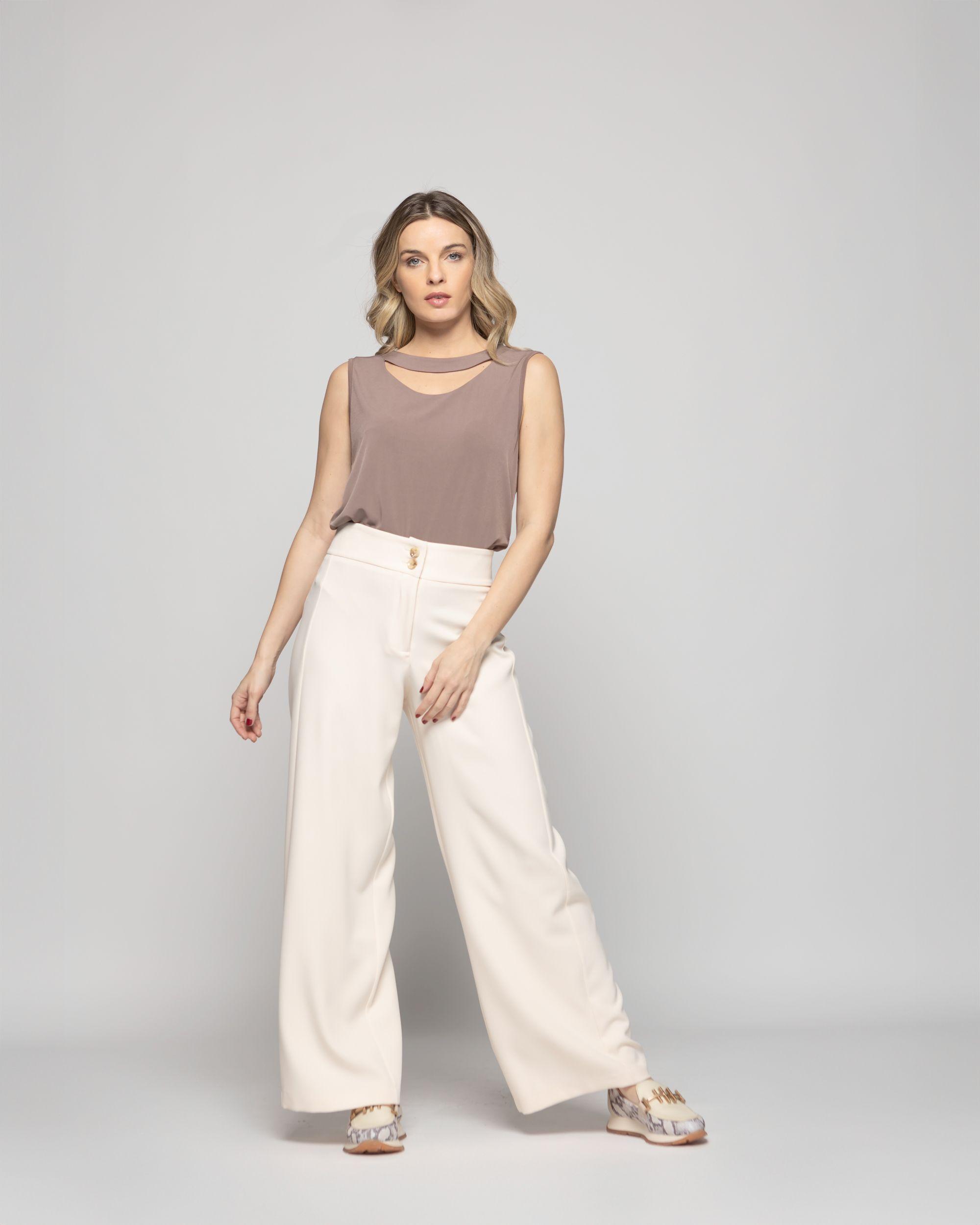 Polera Mujer Narciso Escote Medialuna Sin Mangas Café Taupe Ludovica-1