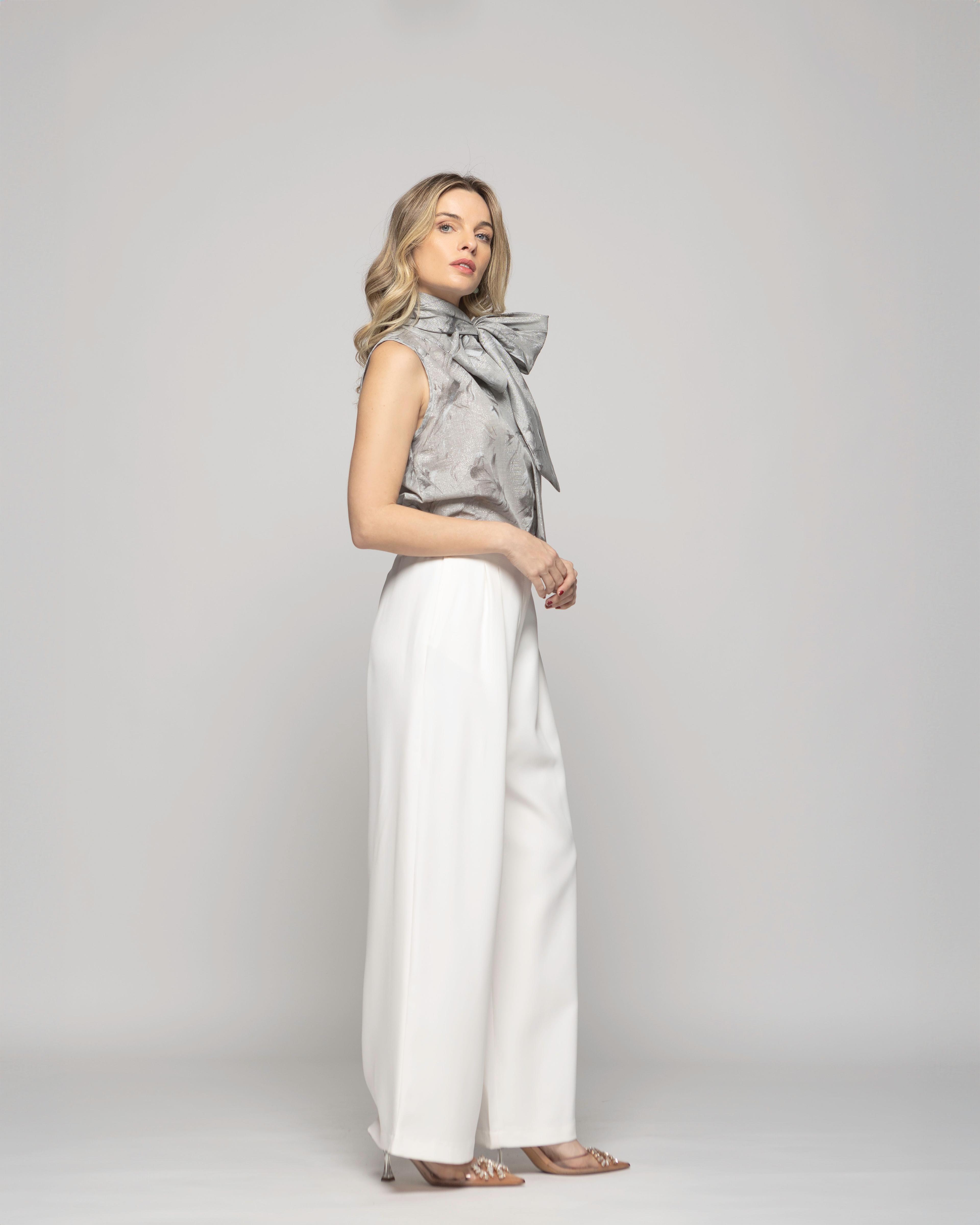 Blusa Mujer Gazania Sin Mangas Lazo Pañuelo Estampado Gris Perla Ludovica-4