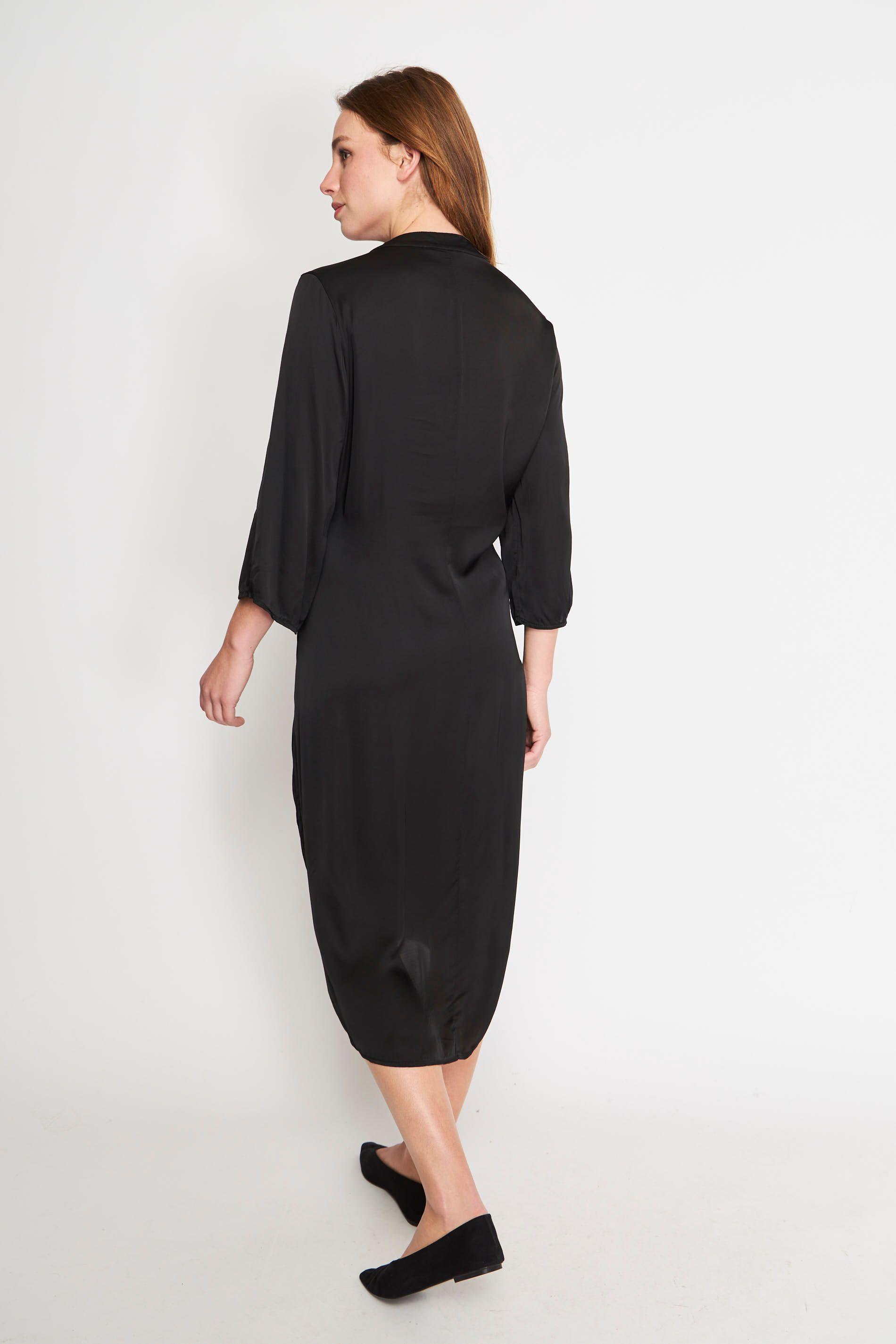 VESTIDO VIRA NEGRO-2