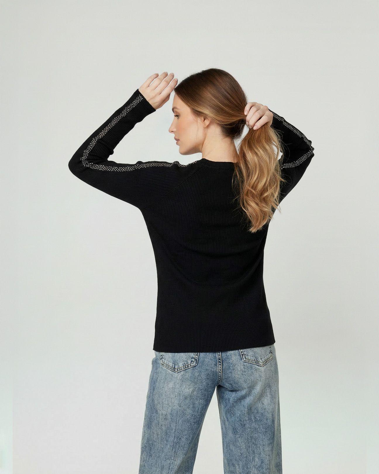 Sweater Mujer Giuliana Slim Fit Cuello Redondo Manga Caída Negro Lineatre-1