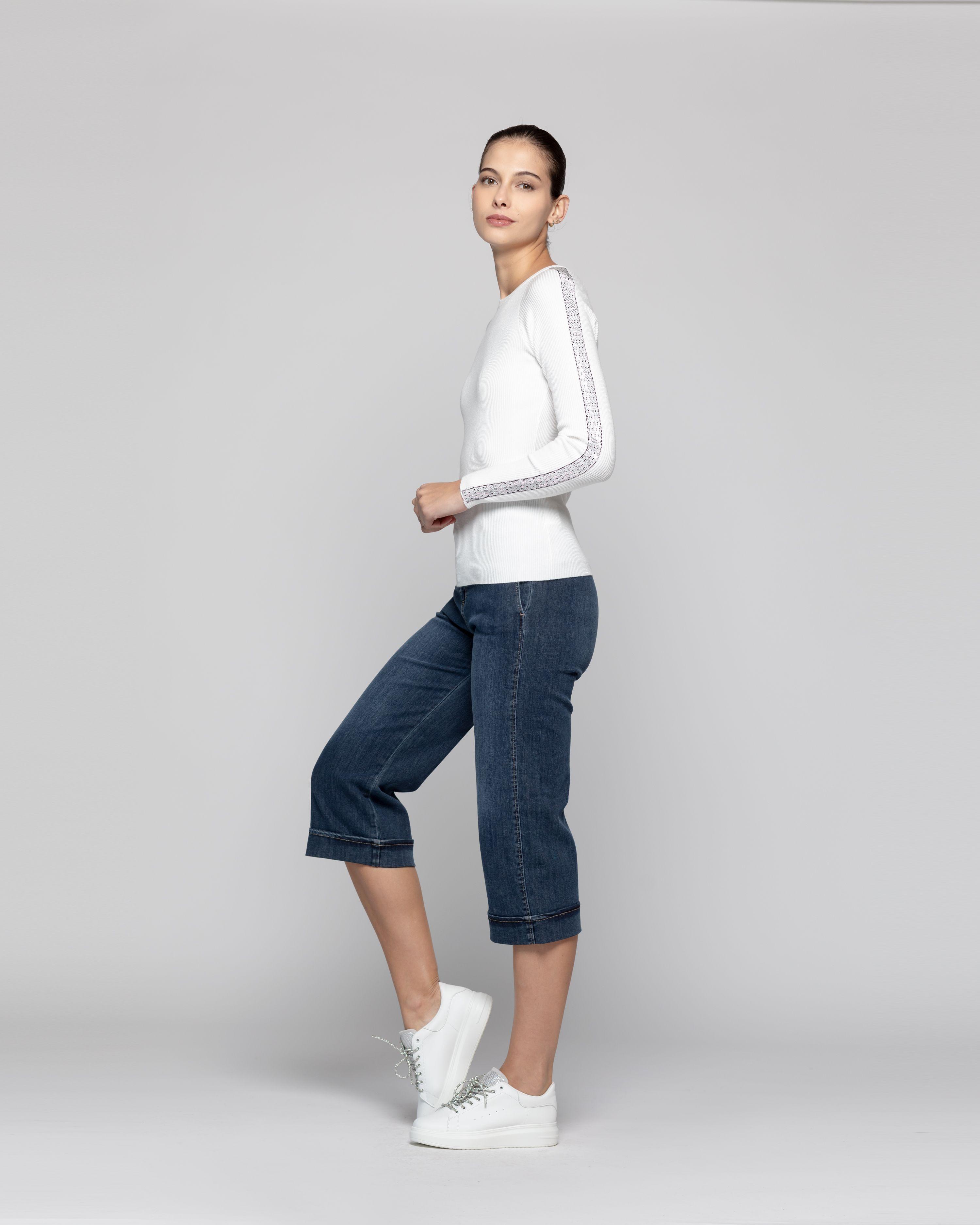 Sweater Mujer Anahí cuello redondo Blanco Lineatre-1
