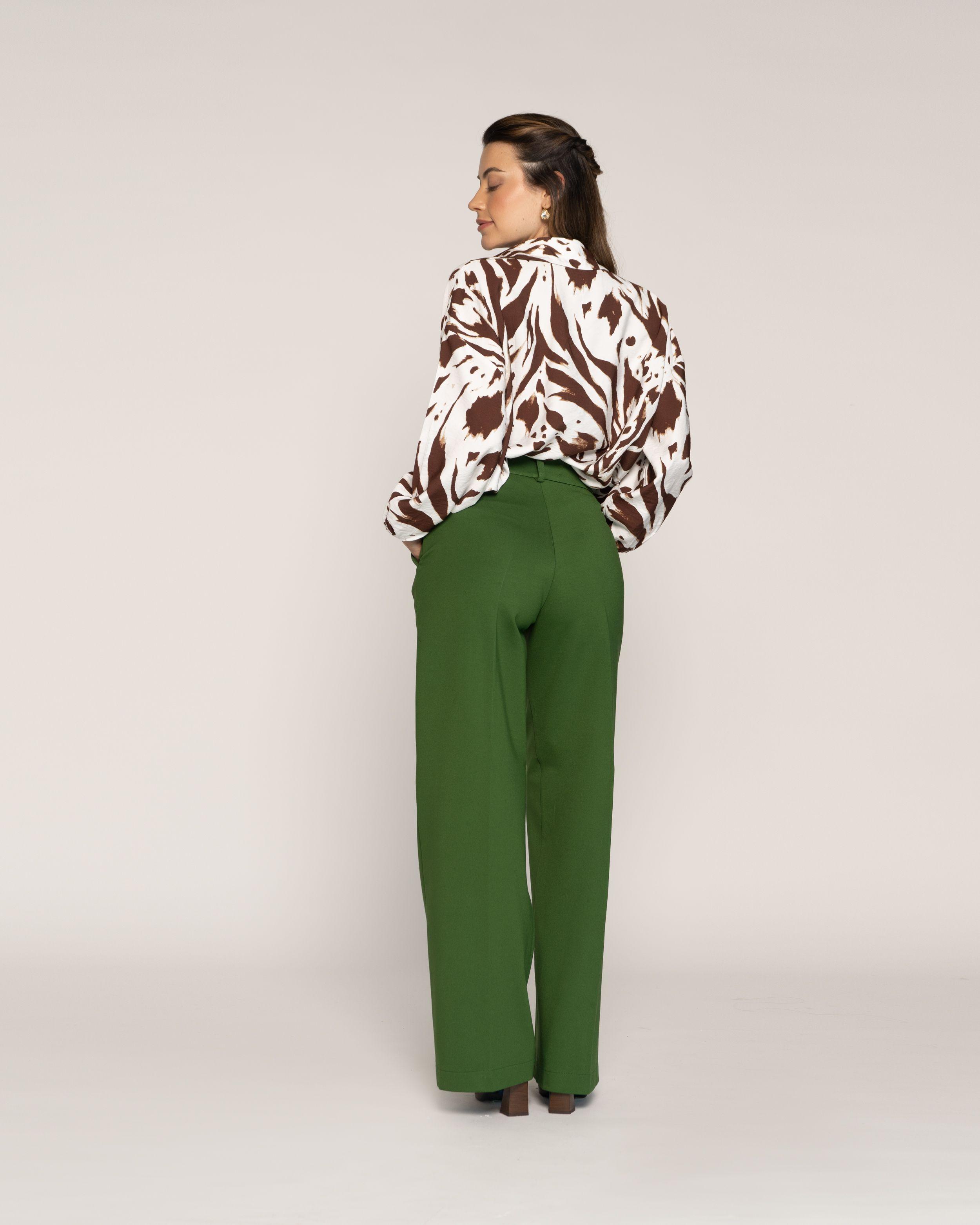 Blusa Amanda Café Fluida Cuello V Manga Larga Ludovica-2