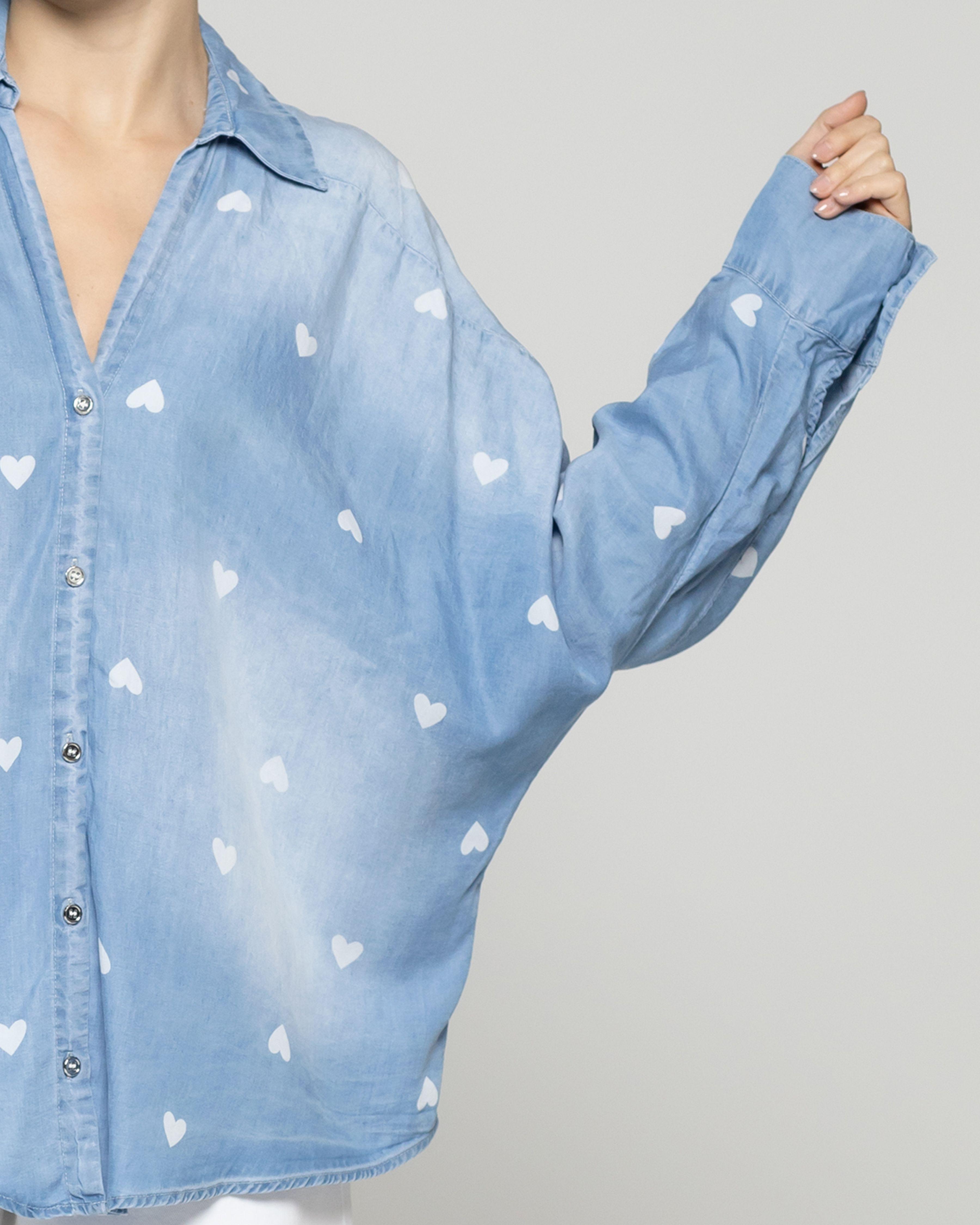 Blusa Mujer Braya Camisera con Corazones Denim Desgastado Lineatre-2