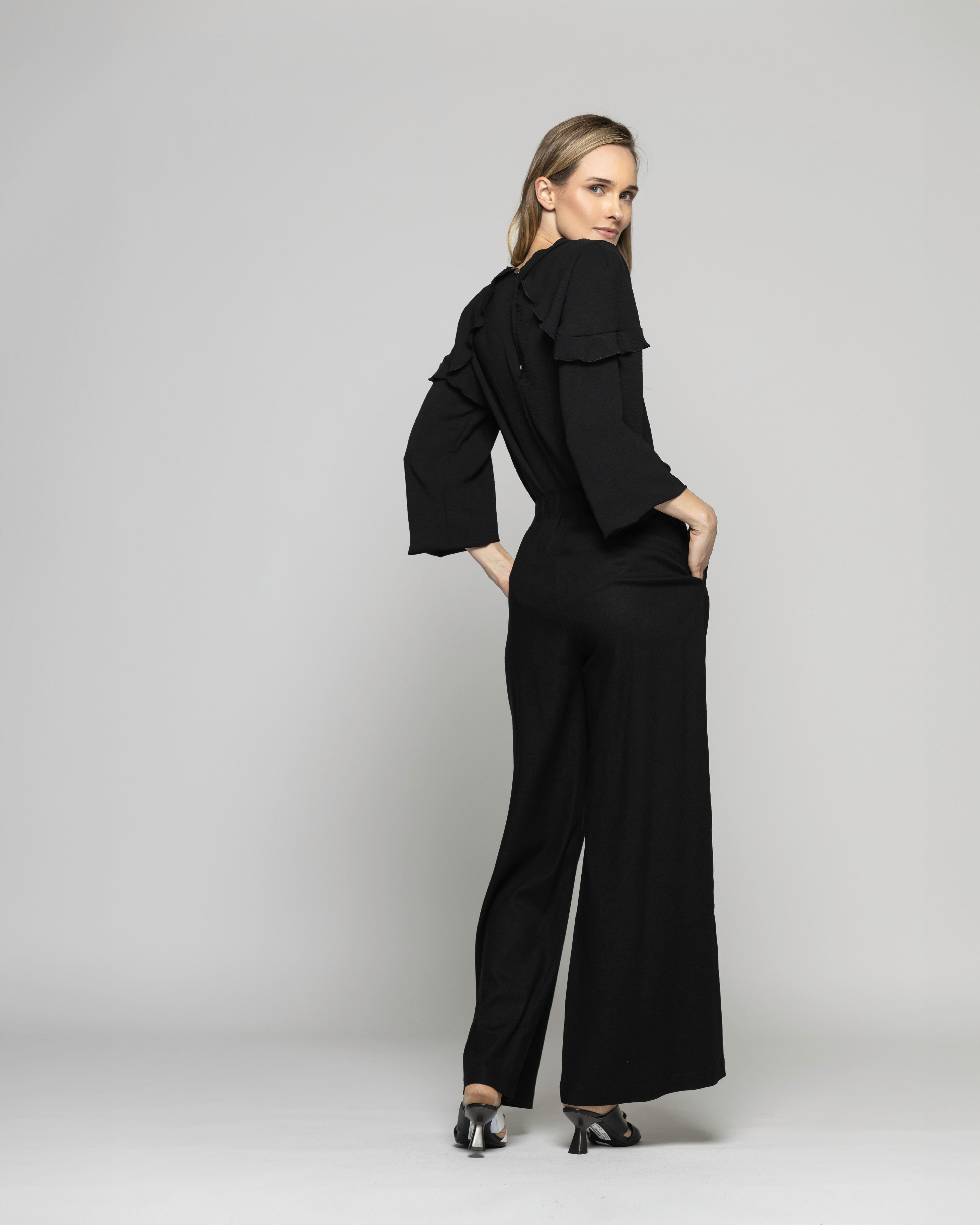 Blusa Mujer Eucomis Escote V Volantes Mangas 3/4 Negra Ludovica-2