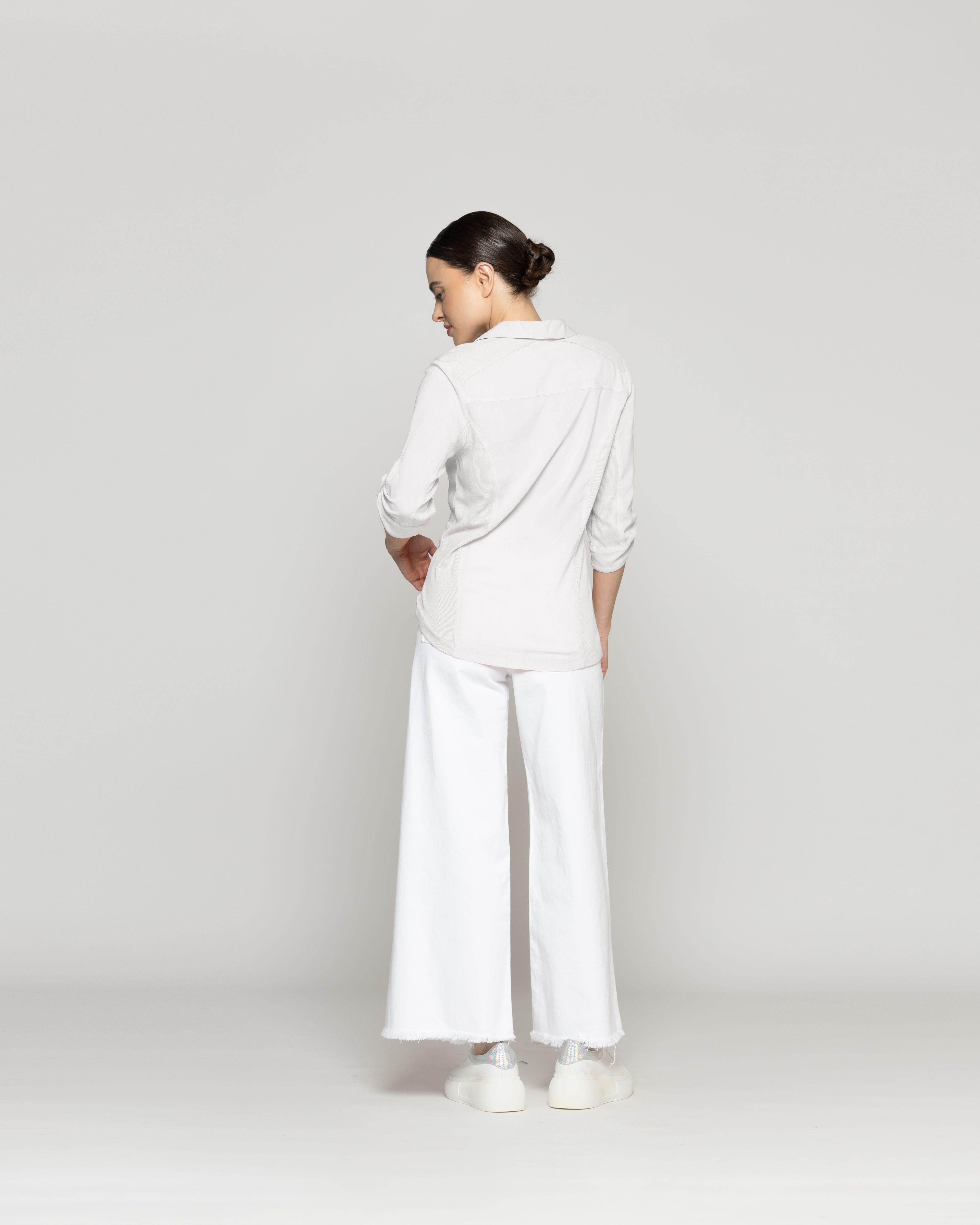 Blusa Mujer Carolina Slim Fit Tela Ligera Blanco Crudo Lineatre-3