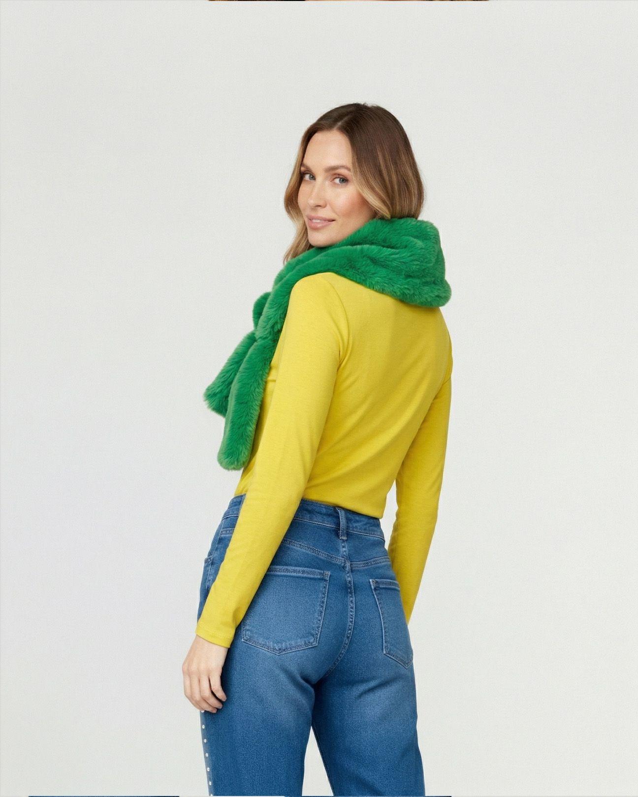 Cuello Mujer Stella Verde Lineatre-2