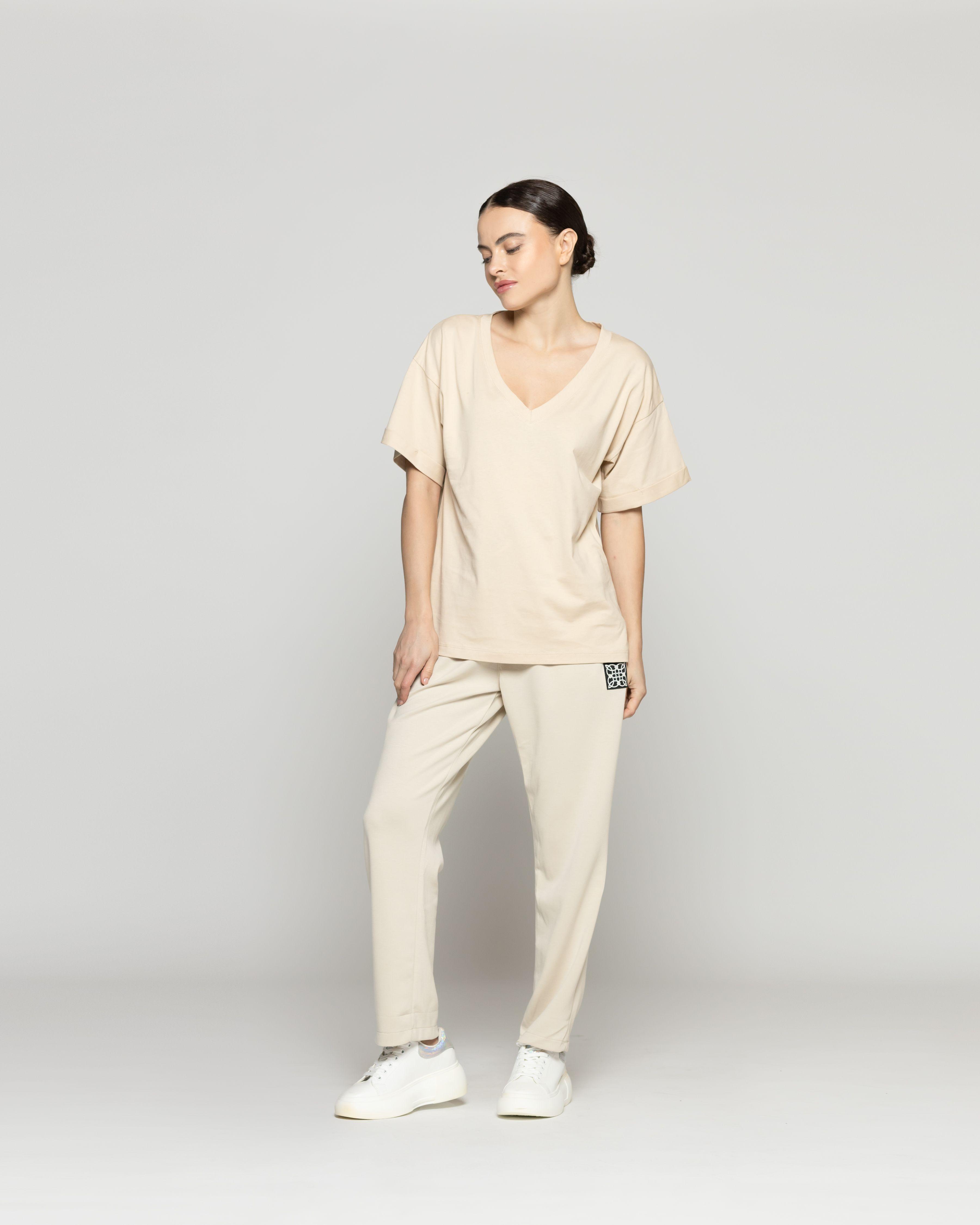 Polera Mujer Básico Ornella Escote V Beige Lineatre-1
