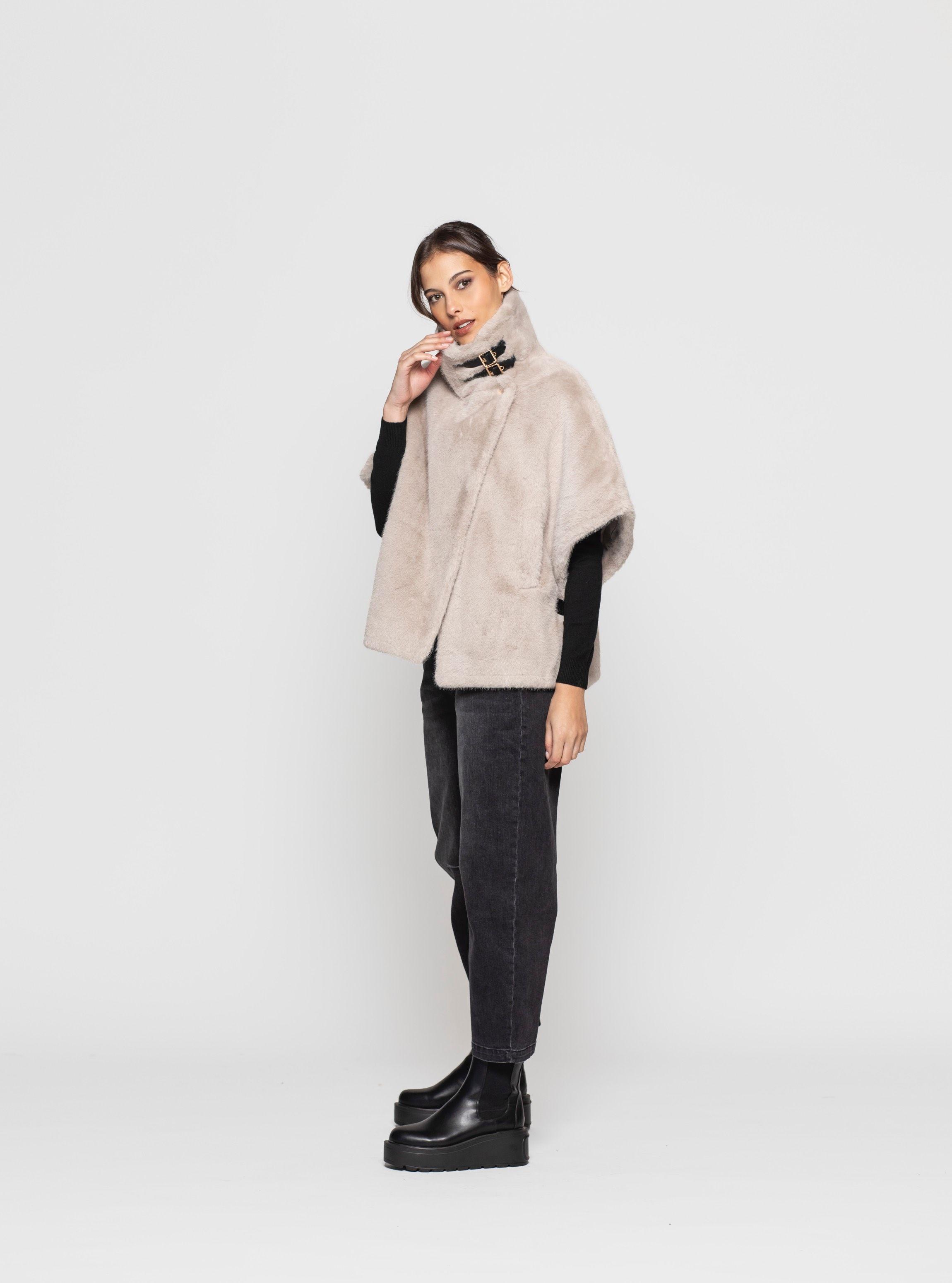 Poncho Mujer Siena Beige Lineatre-2
