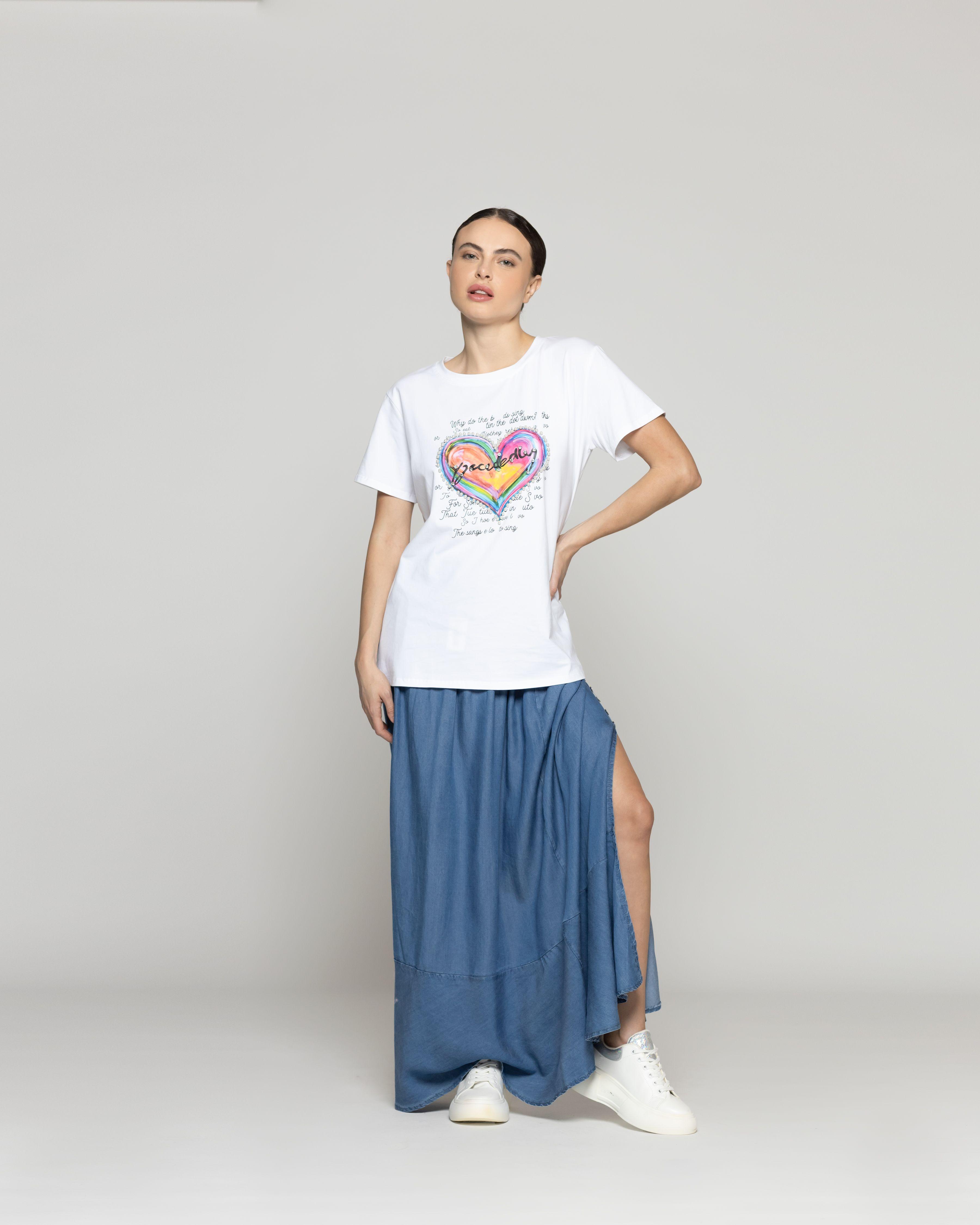 Polera Mujer Ottilia Estampado Corazón Manga Corta Blanca Lineatre-4