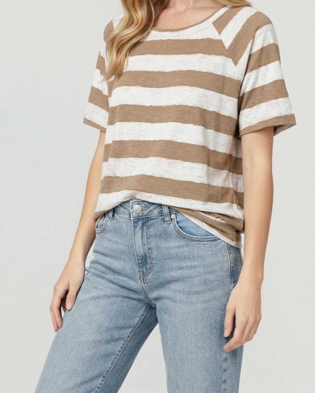 Polera Mujer Paz Overside Cuello Bote Manga Caida Camel Lineatre-2