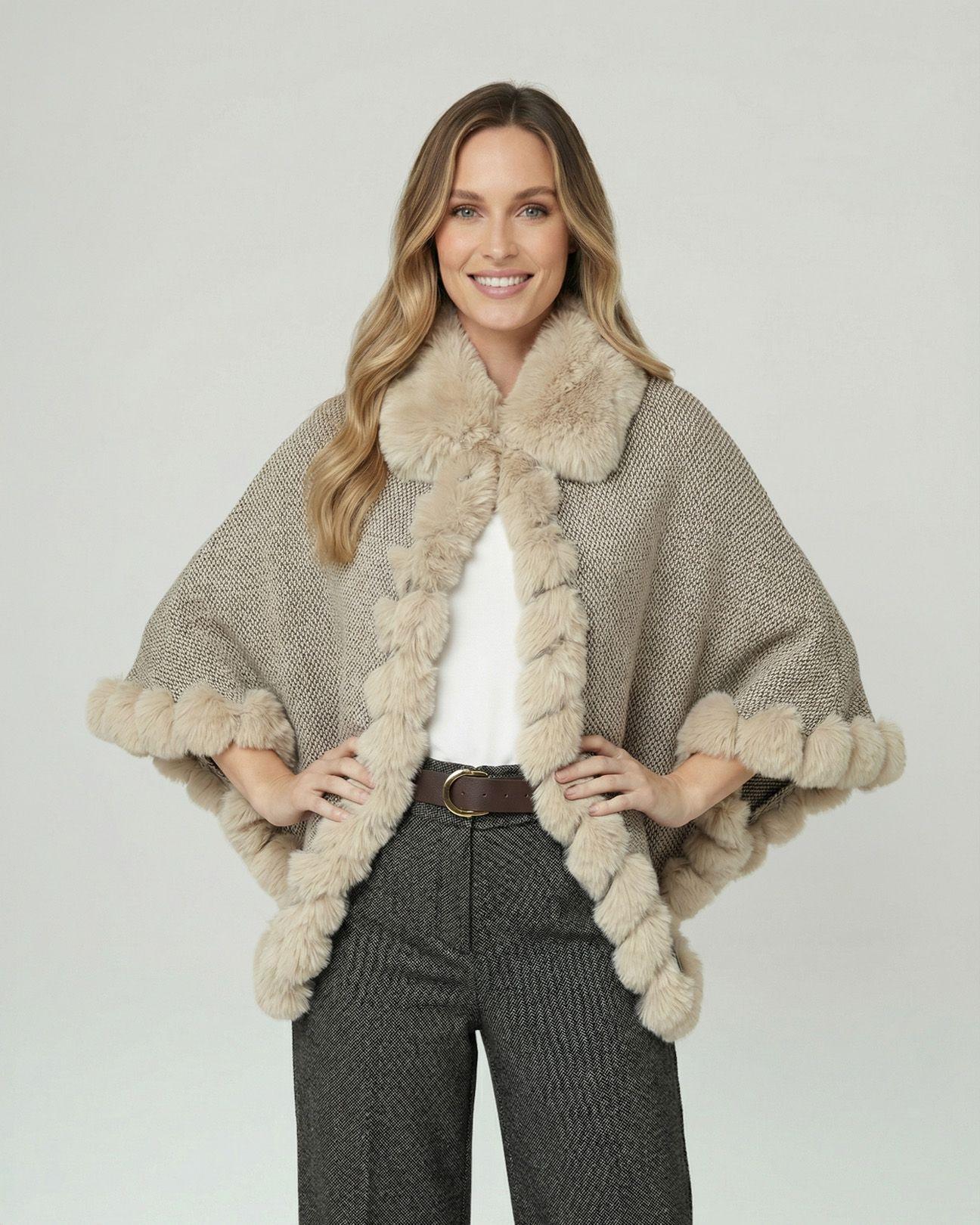 Poncho Mujer Lidia Overside Cuello Tipo Kimono  Manga Tipo Poncho Beige Lineatre-0