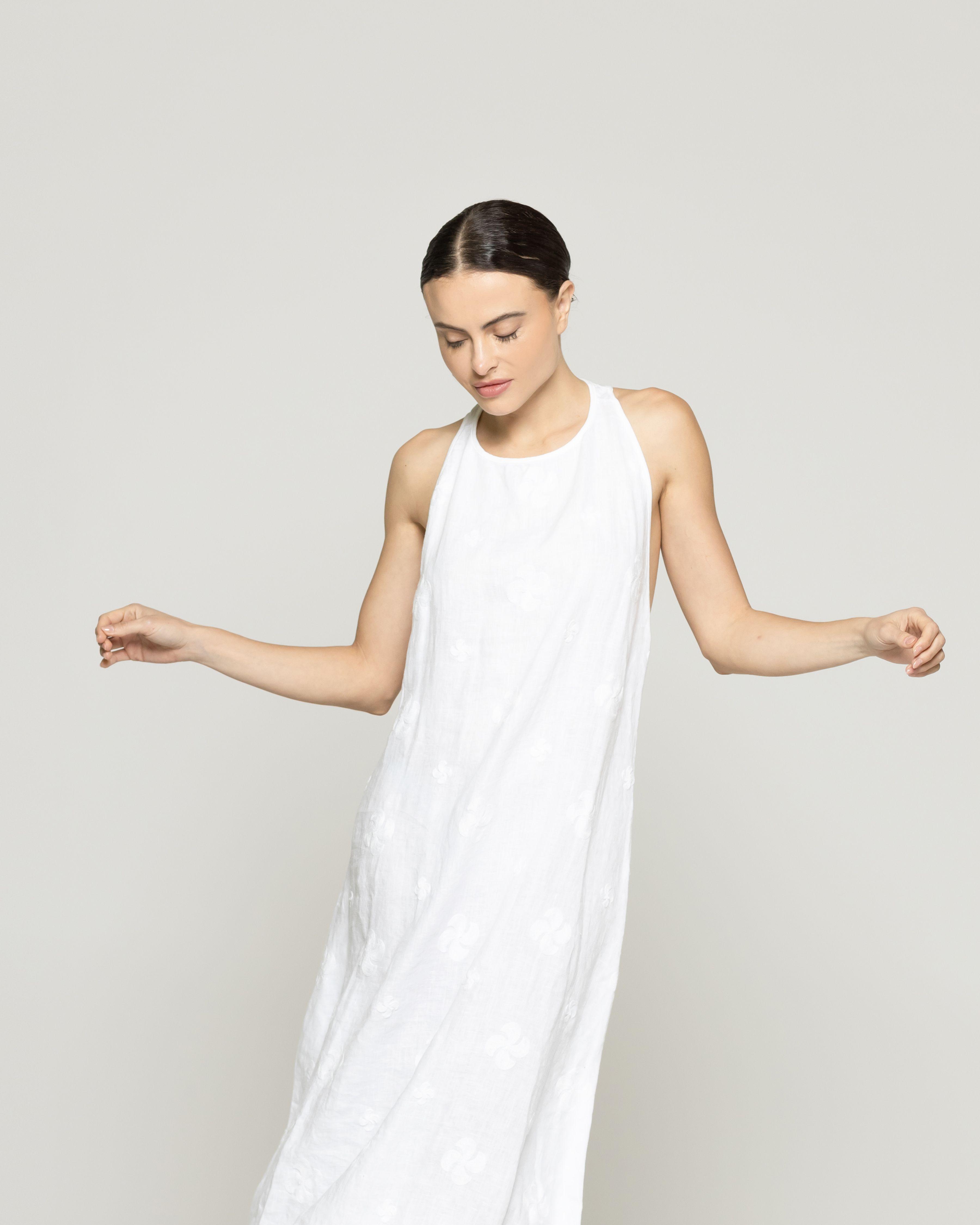 Vestido Mujer Valeria Lino Bordado Escote Halter Blanco Lineatre-0
