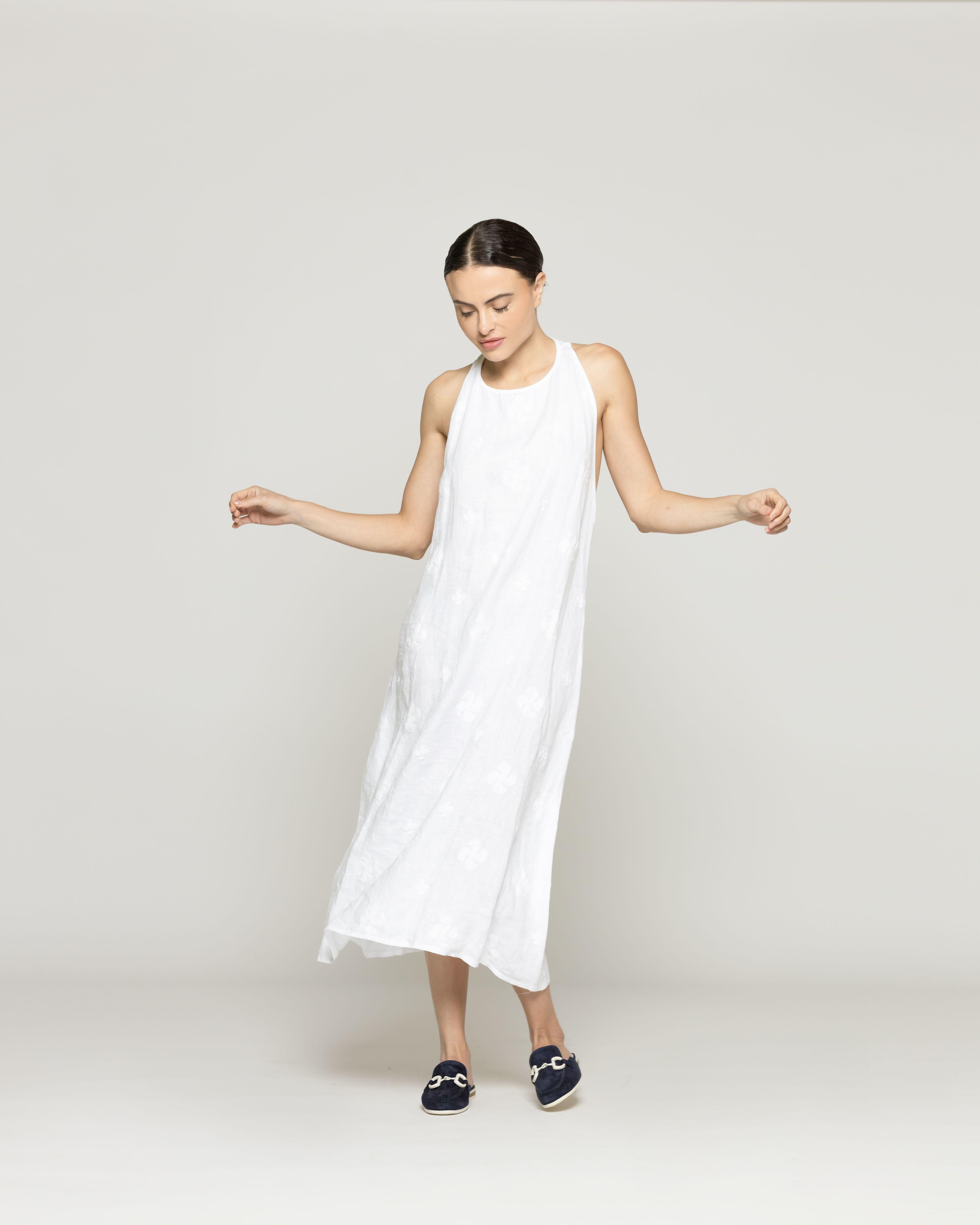 Vestido Mujer Valeria Lino Bordado Escote Halter Blanco Lineatre-4