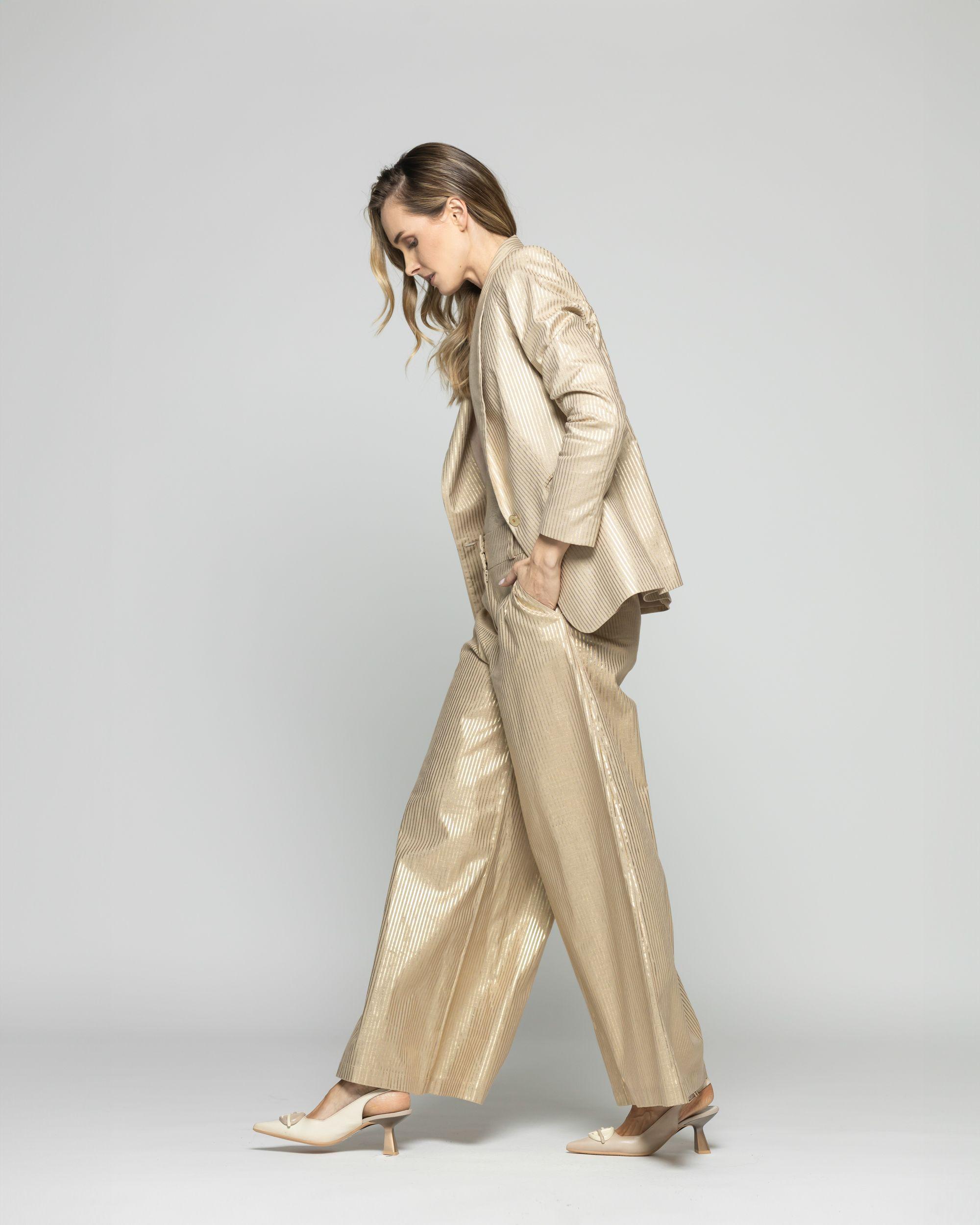 Blazer Mujer Iris Largo Clásico Algodón Folia Beige Ludovica-3