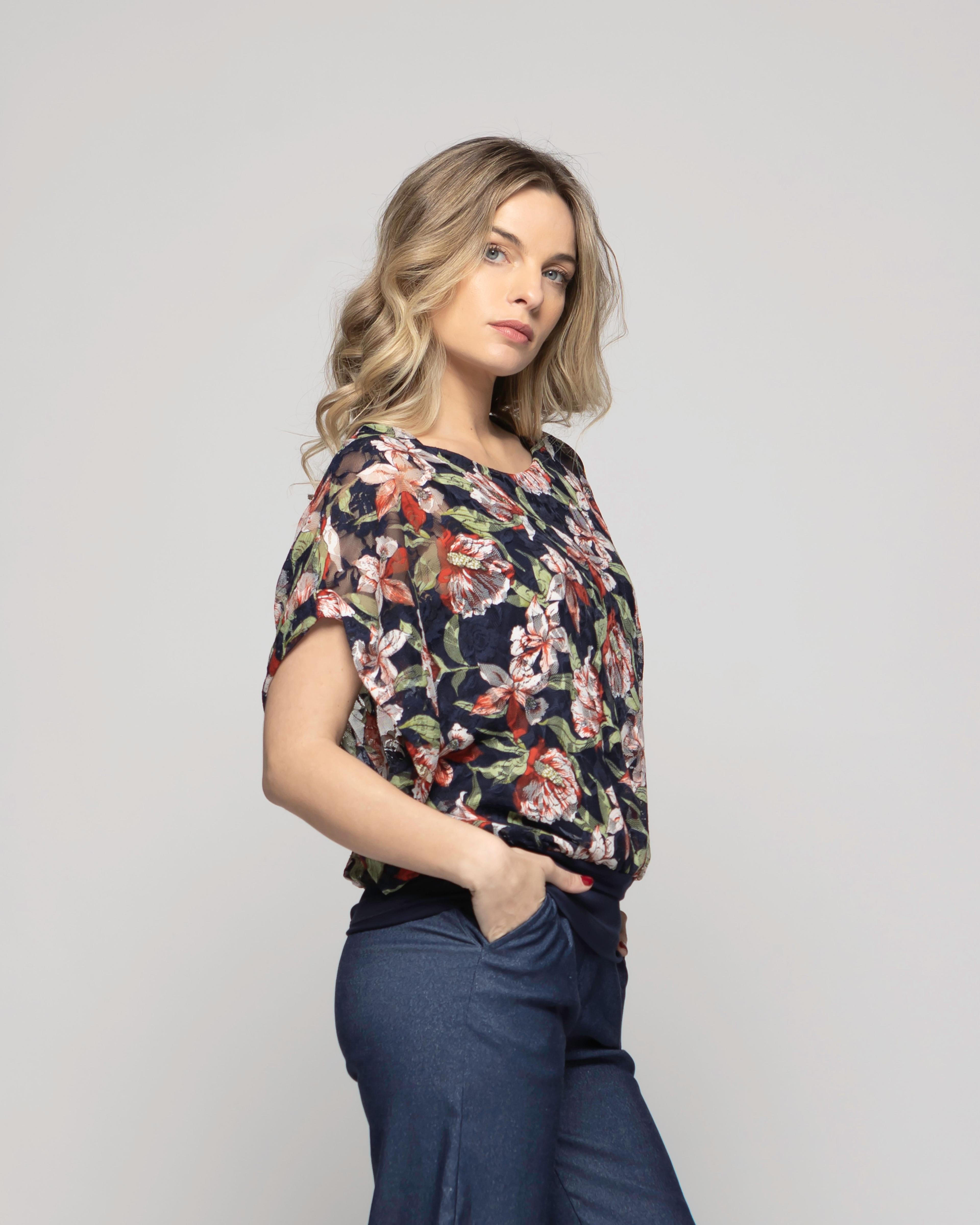 Polera Nigella Manga Caída Encaje Floral Azul Ludovica-1