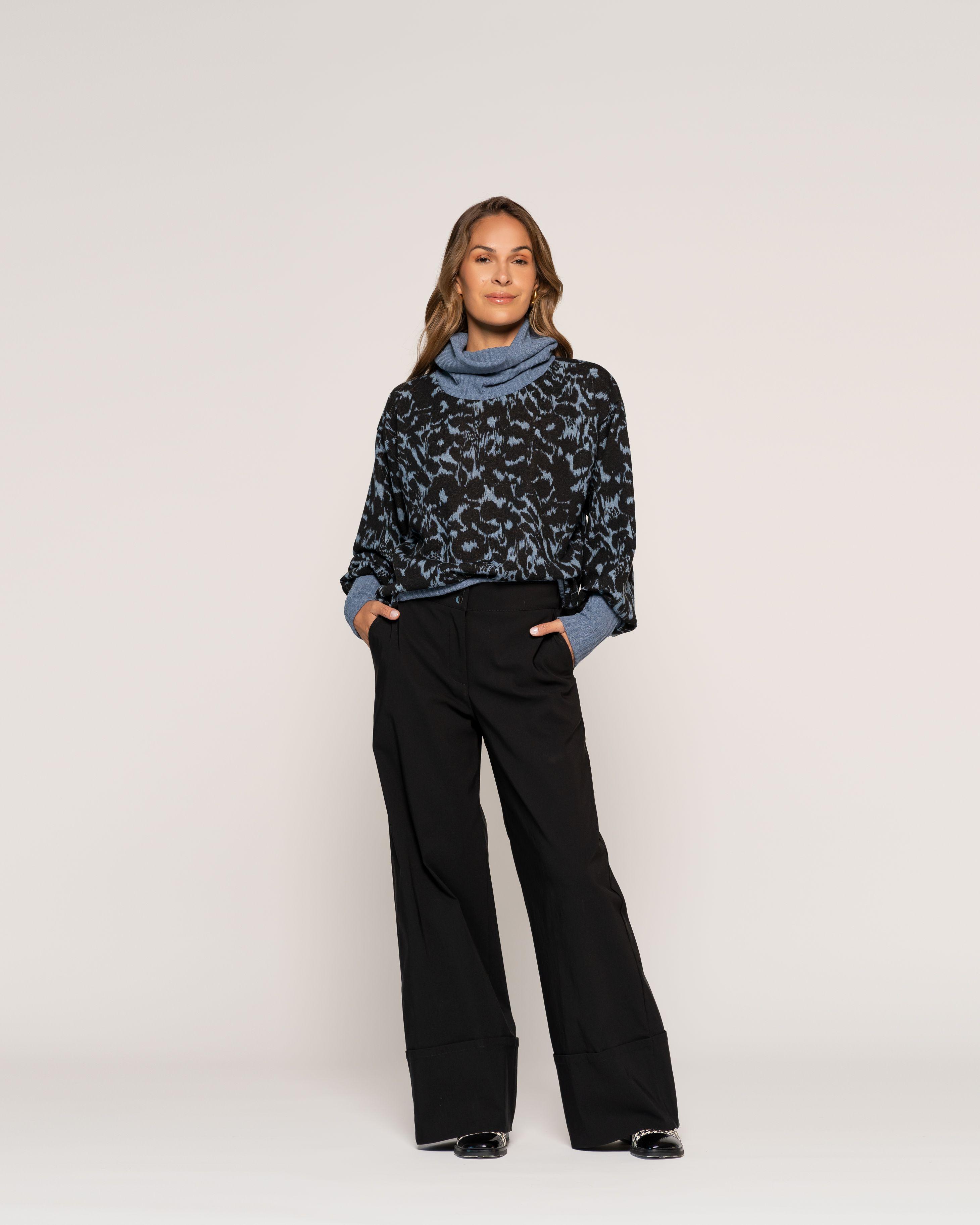 Sweater Índigo y  Negro Relaxed Fit Cuello Tortuga Ludovica-0