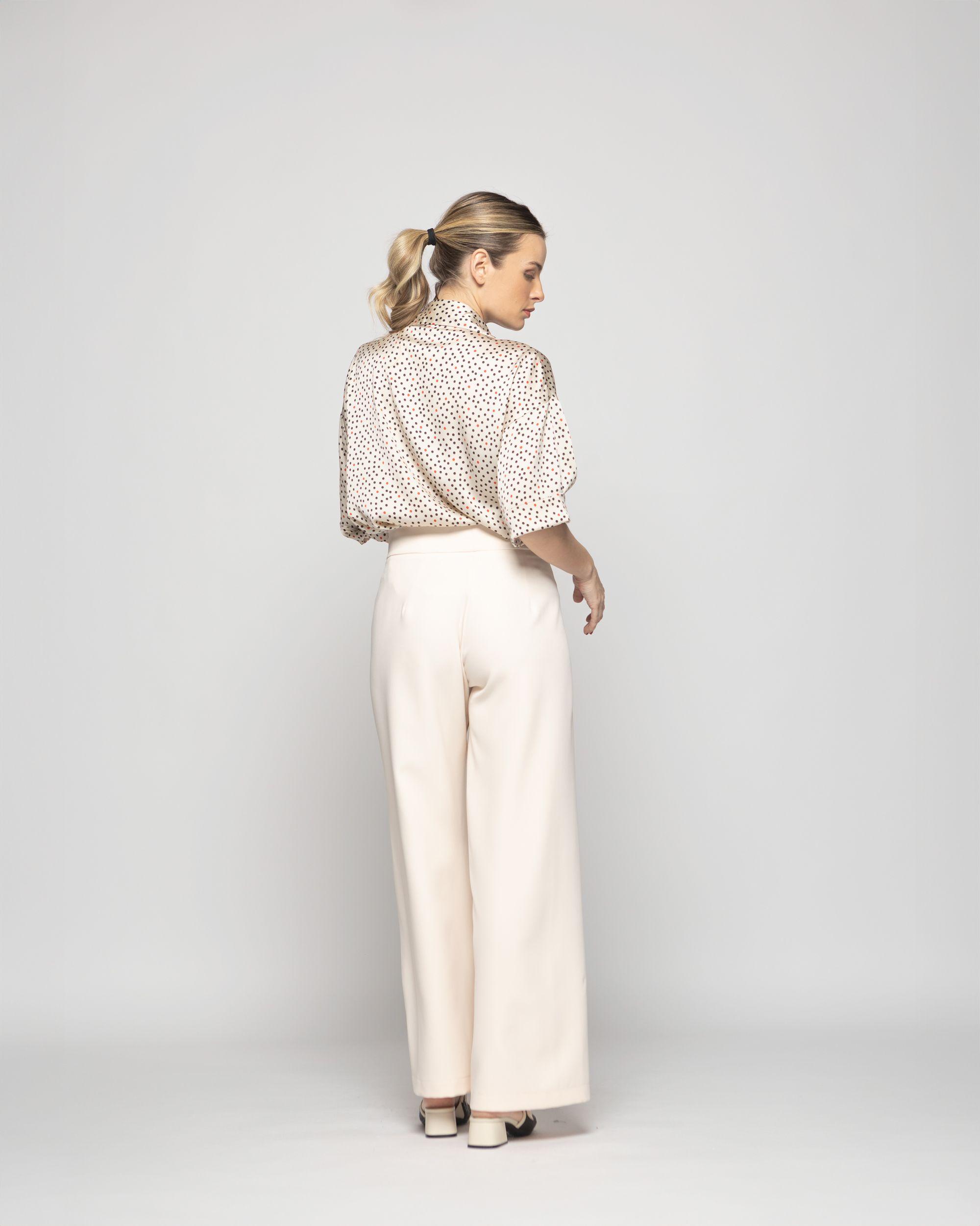 Blusa Mujer Boronia Escote V Estampado Lunares Colores Beige Ludovica-5