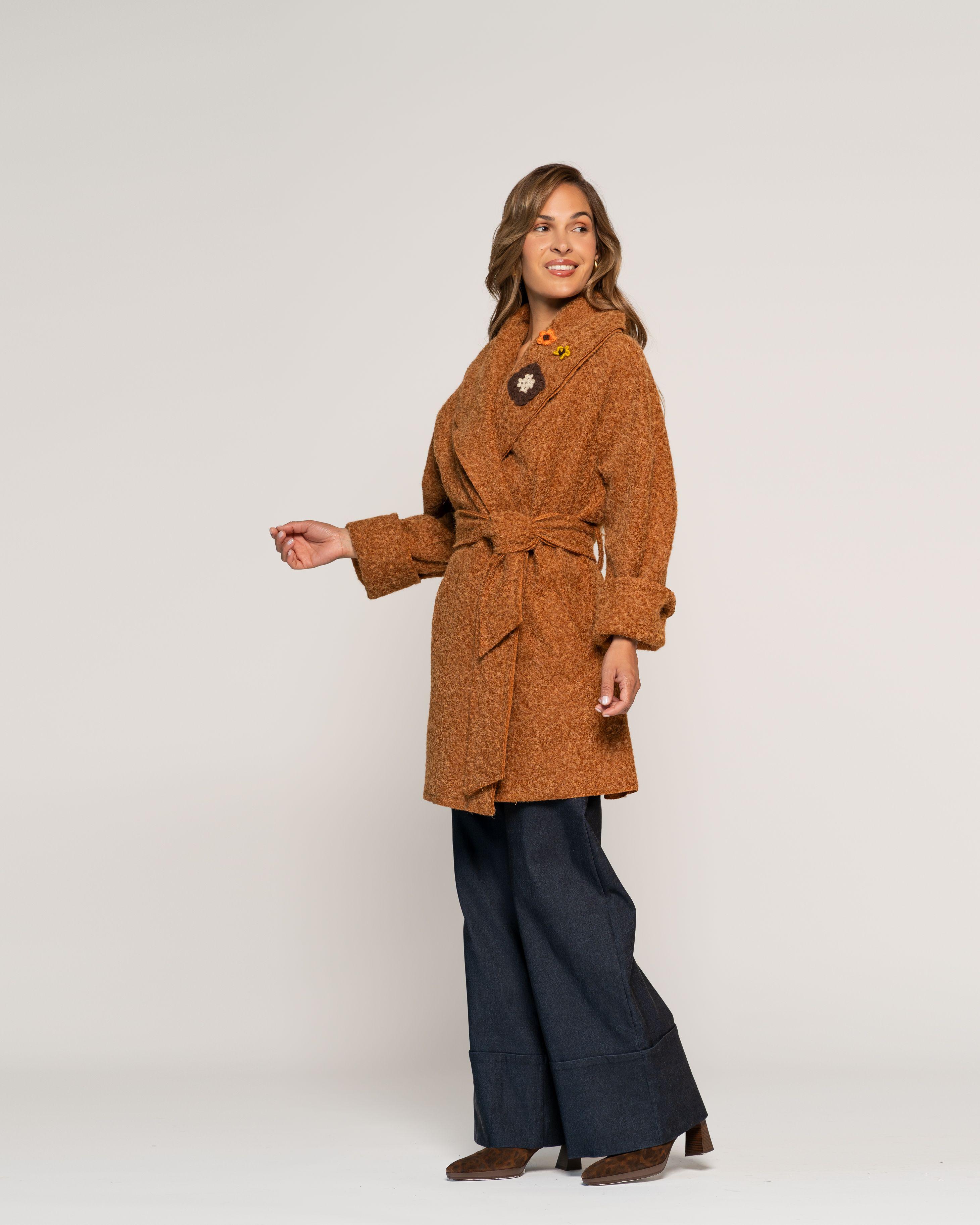 Chaqueta Andrea Caramelo Lazo Cuello solapa cruzada Manga larga Ajustada Puño ajustado Mujer-1