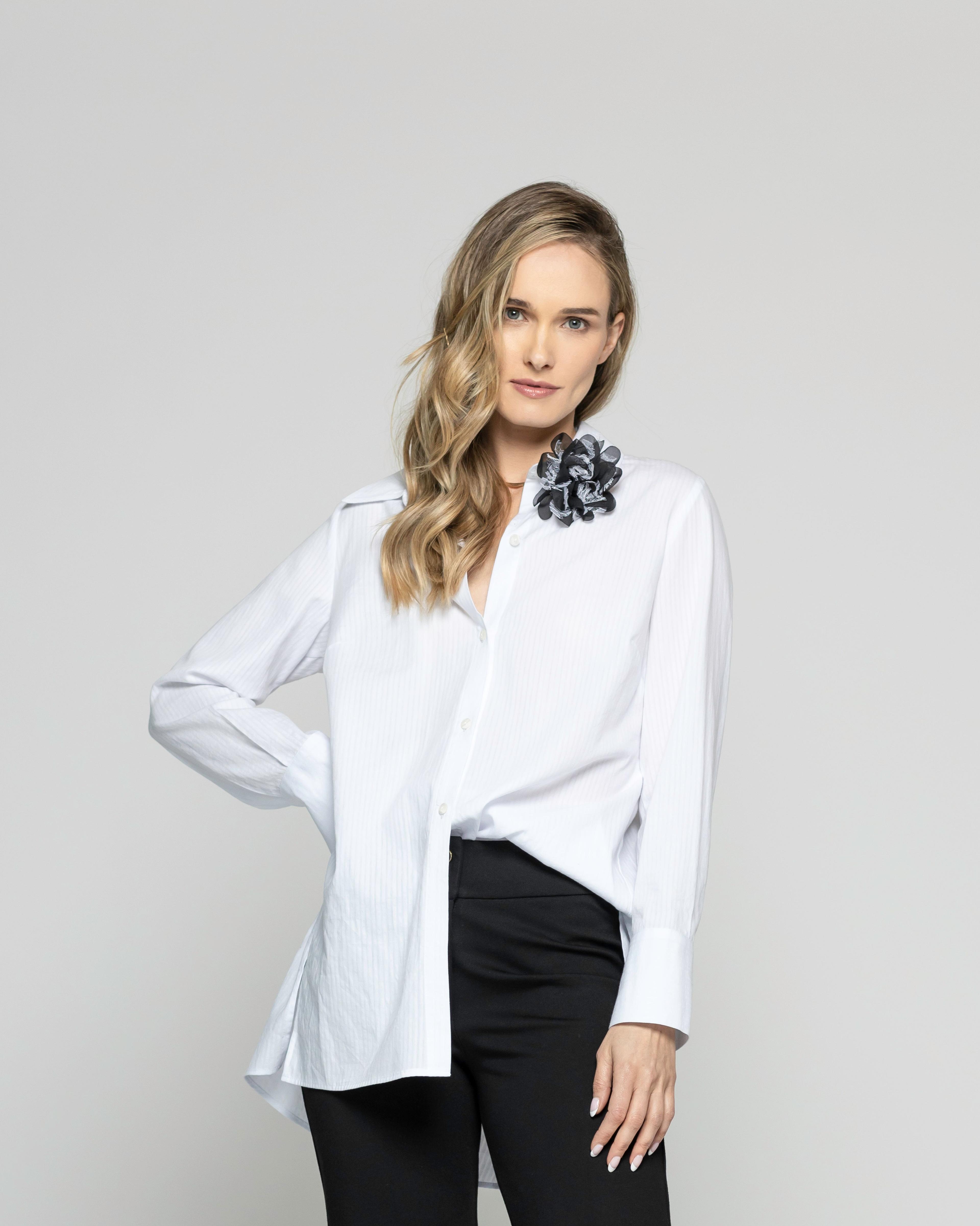 Blusa Mujer Clavel Camisera Algodón Manga Larga Detalle Flor Ludovica-1