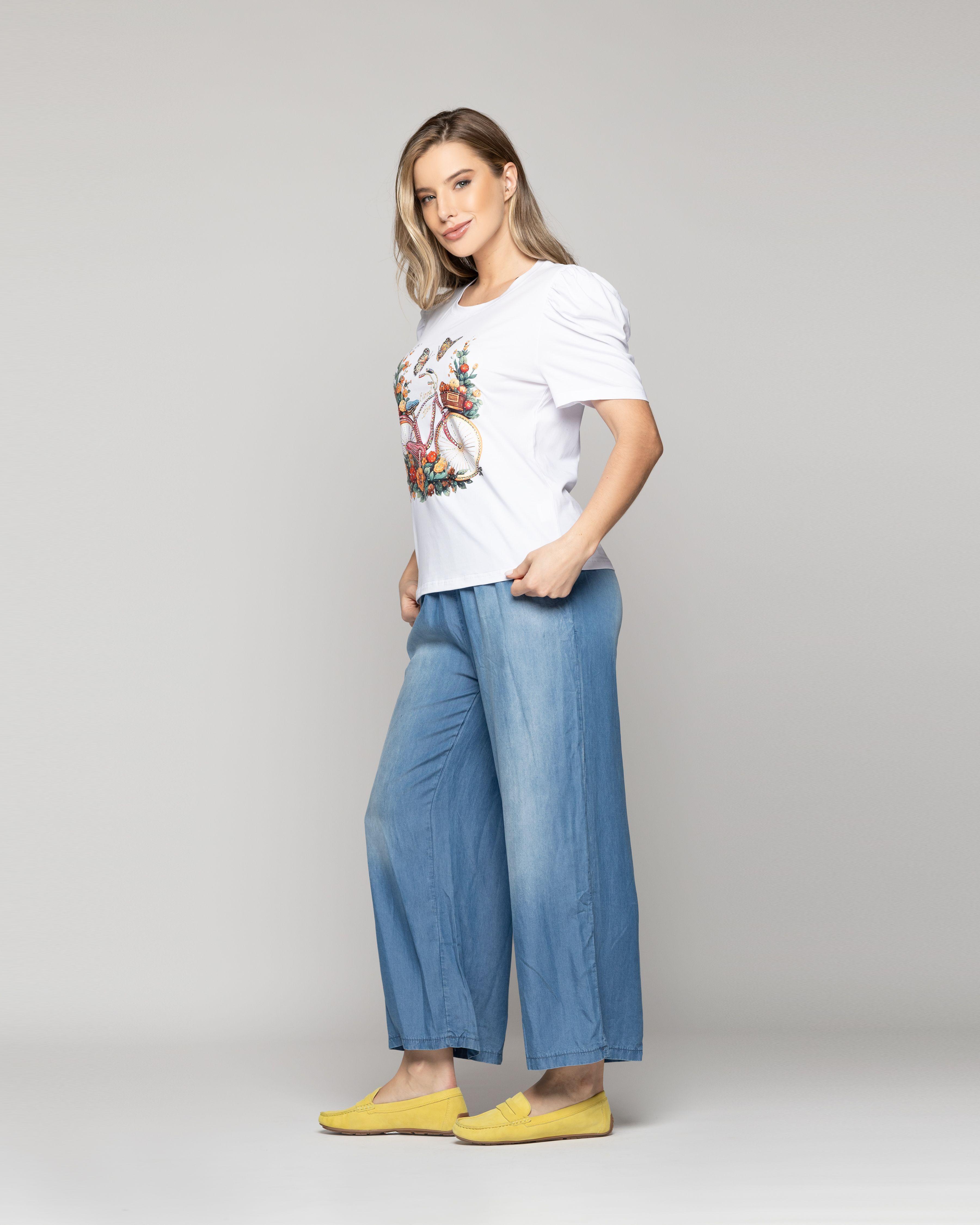 Polera Mujer Ofelia Manga Corta Con Estampado De Bicicleta Blanca Lineatre-1