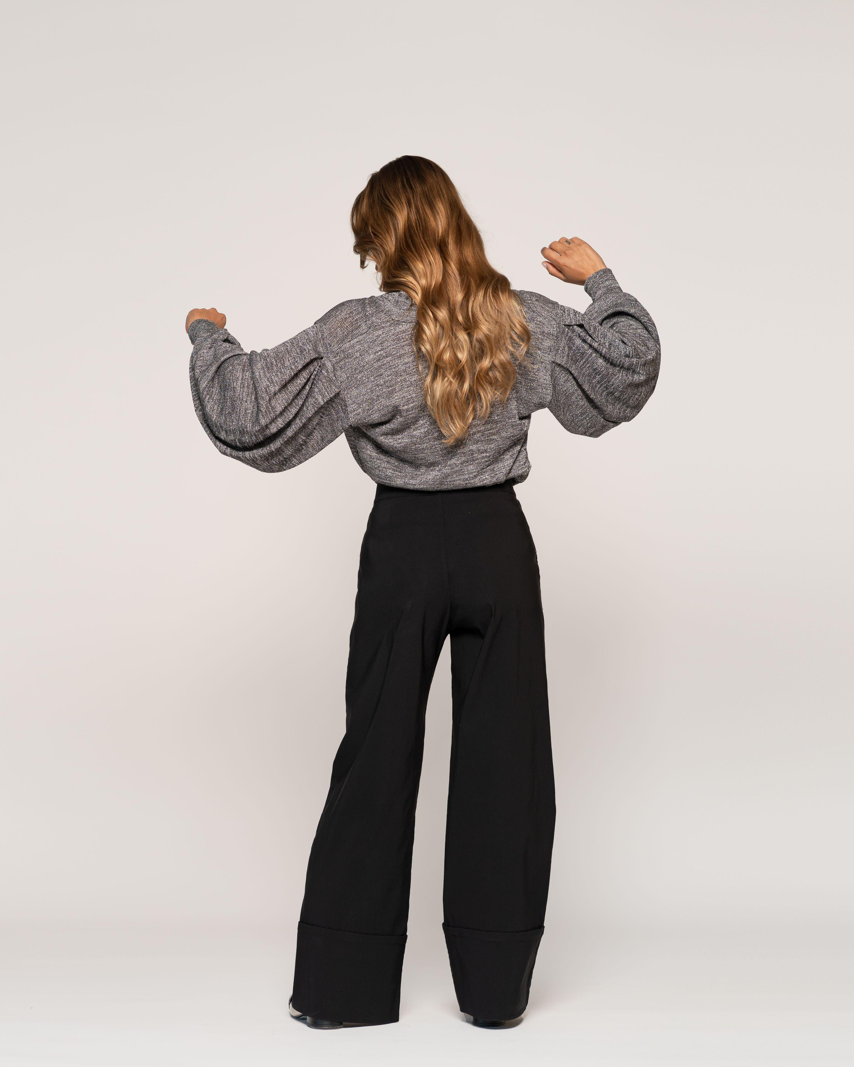 Polera Serena Gris Regular Cuello V Manga Larga Ludovica-2