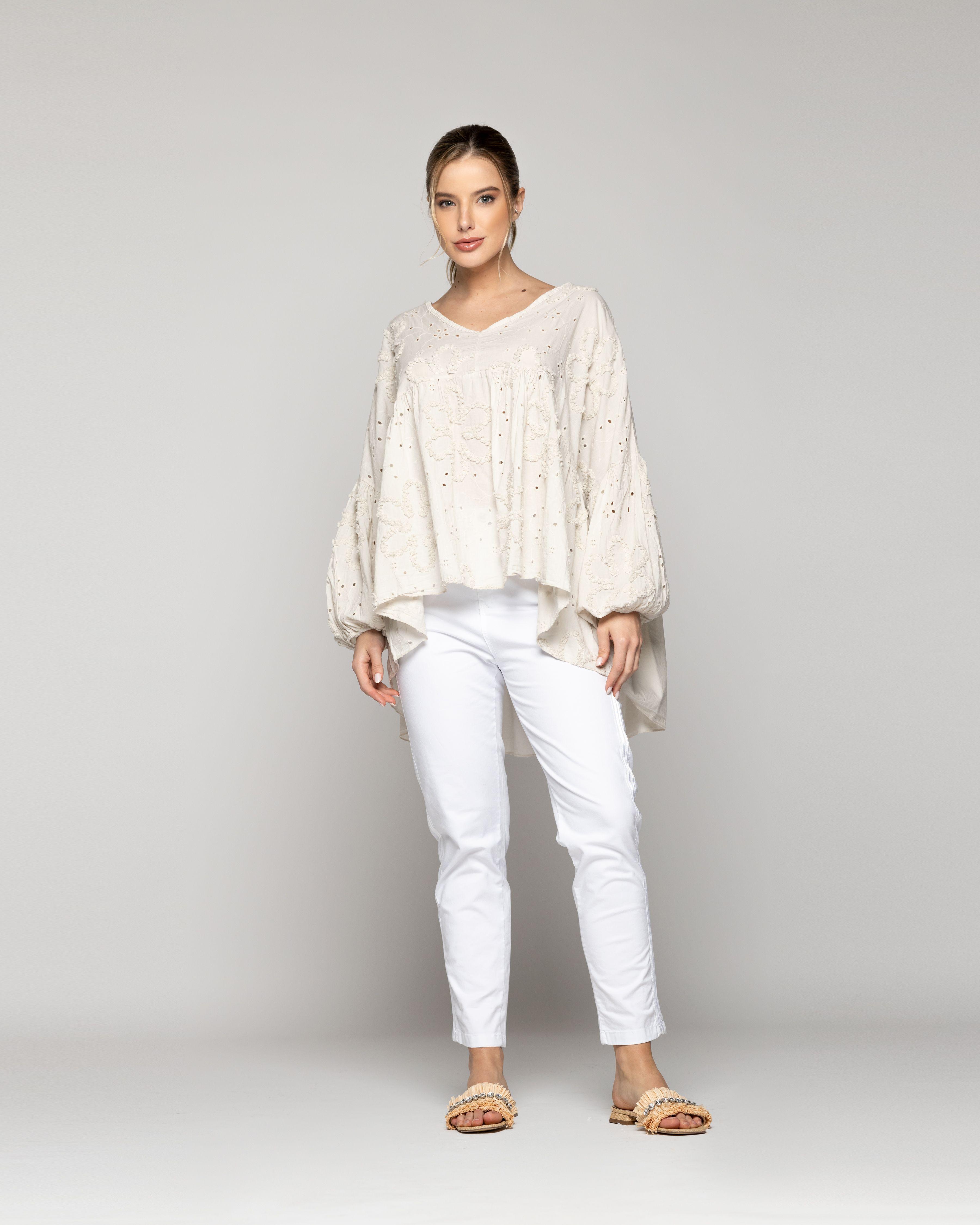 Blusa Mujer Berenice De Algodón Con Broderie Oversized Beige Lineatre-3