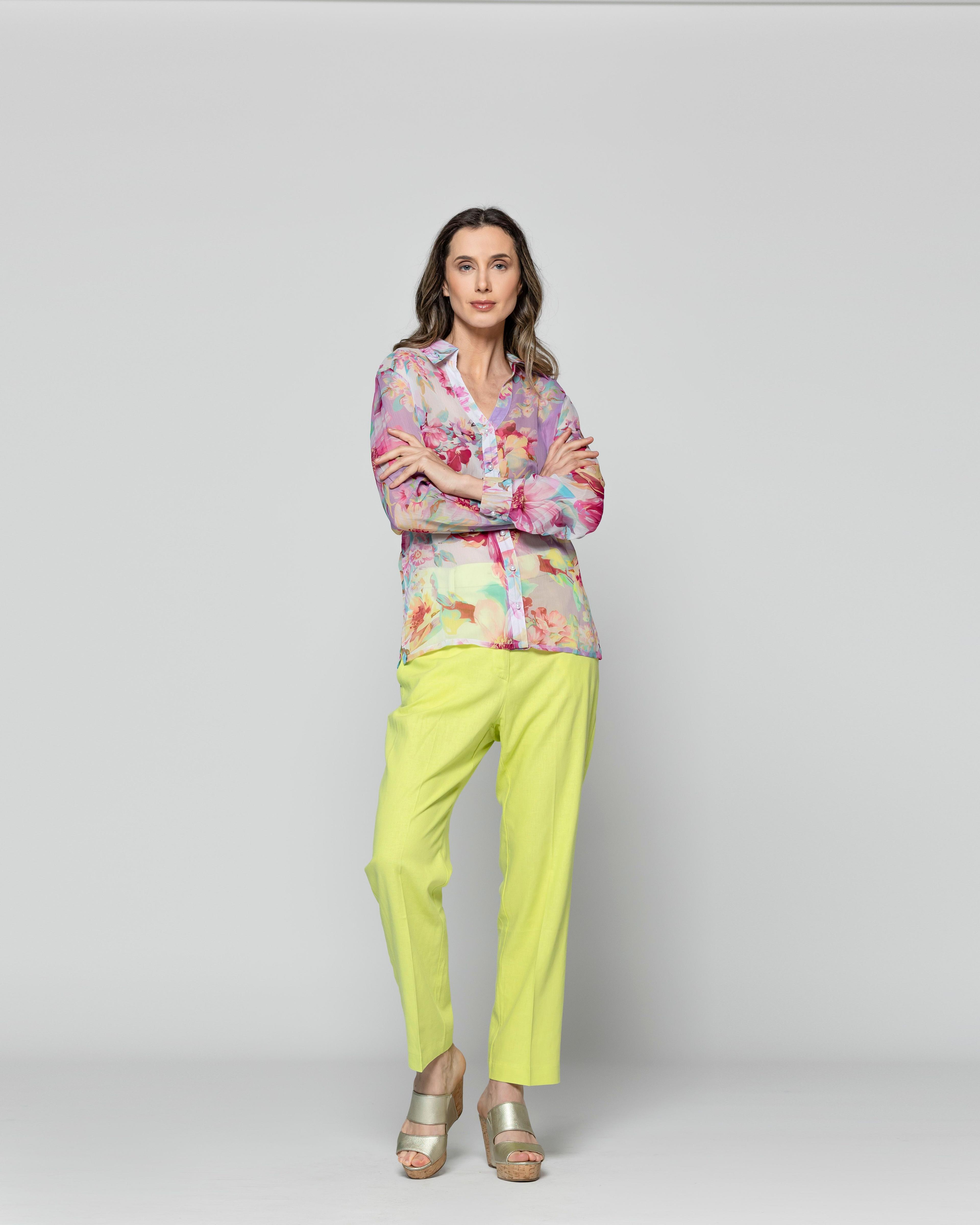 Blusa Mujer Betzaida Estampado De Flores Y Botones De Perlas Lila Lineatre-4